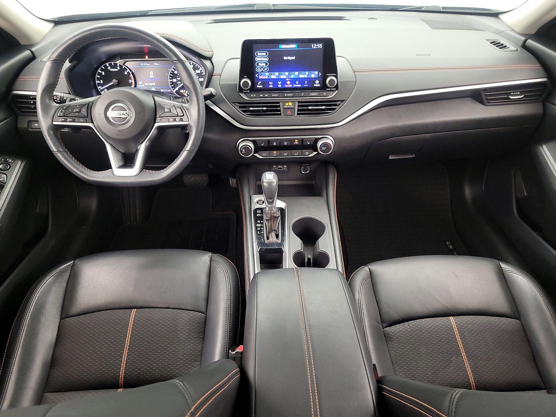 Thumbnail: 2022 Nissan Altima - 9