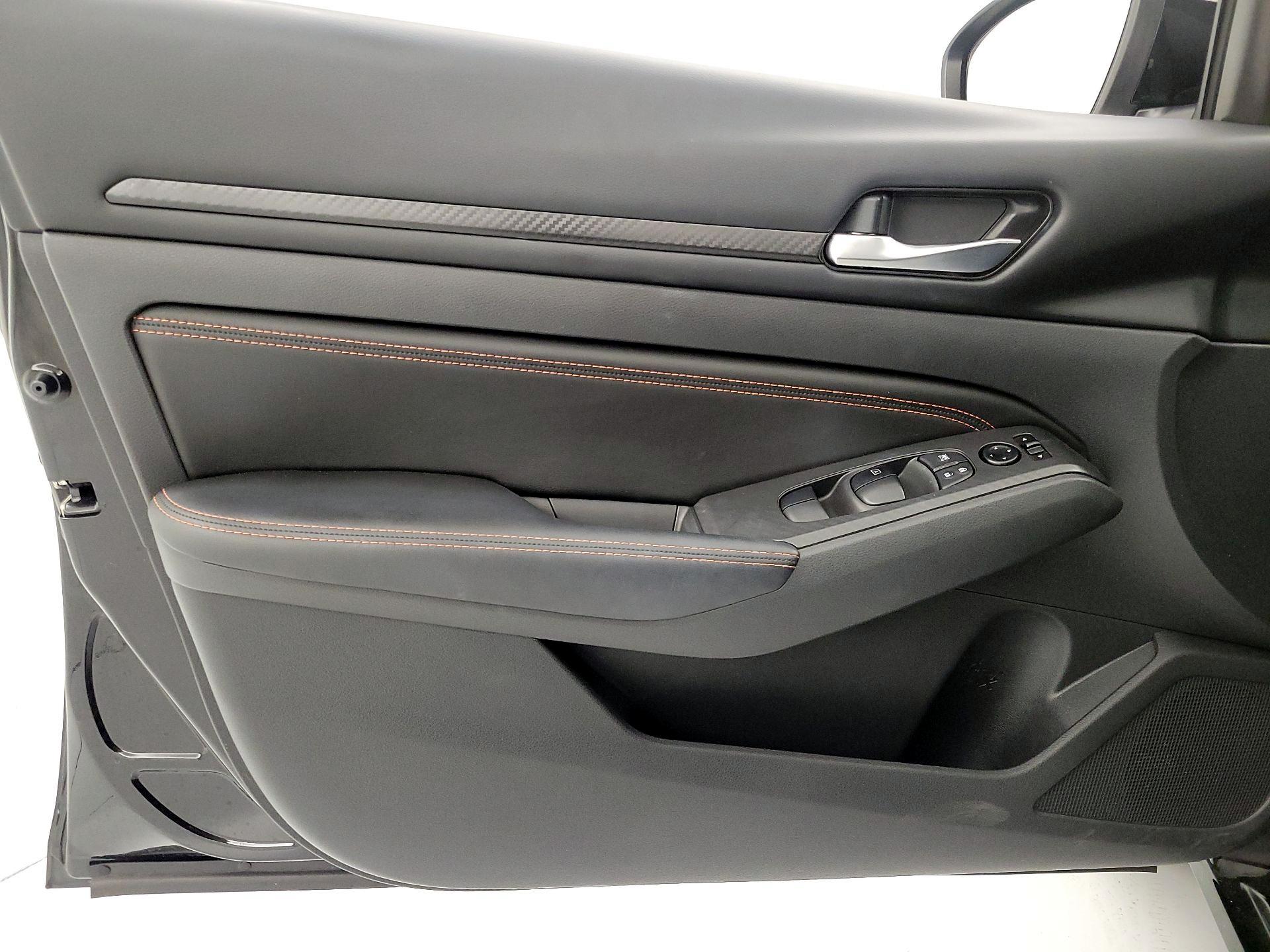 Thumbnail: 2022 Nissan Altima - 12