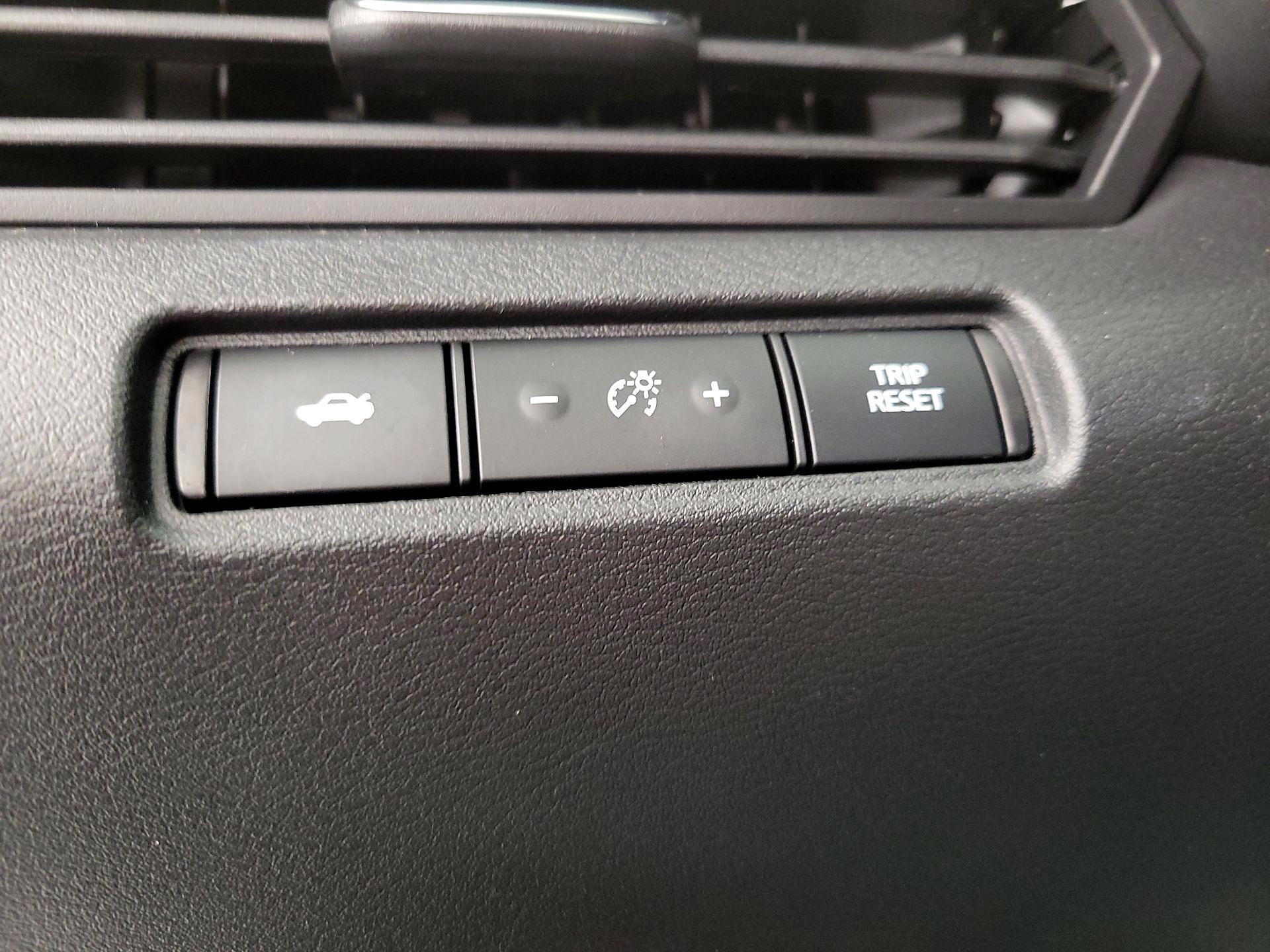 Thumbnail: 2022 Nissan Altima - 13