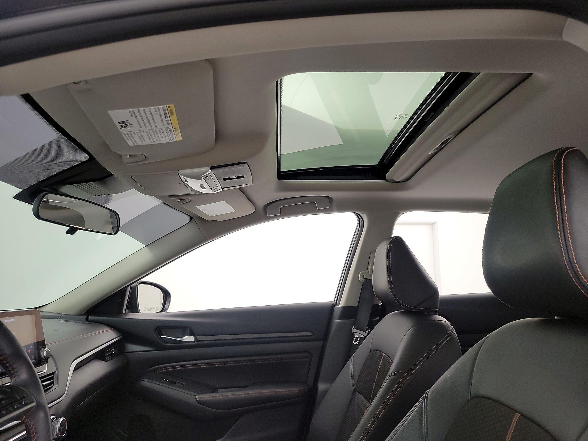 Thumbnail: 2022 Nissan Altima - 19