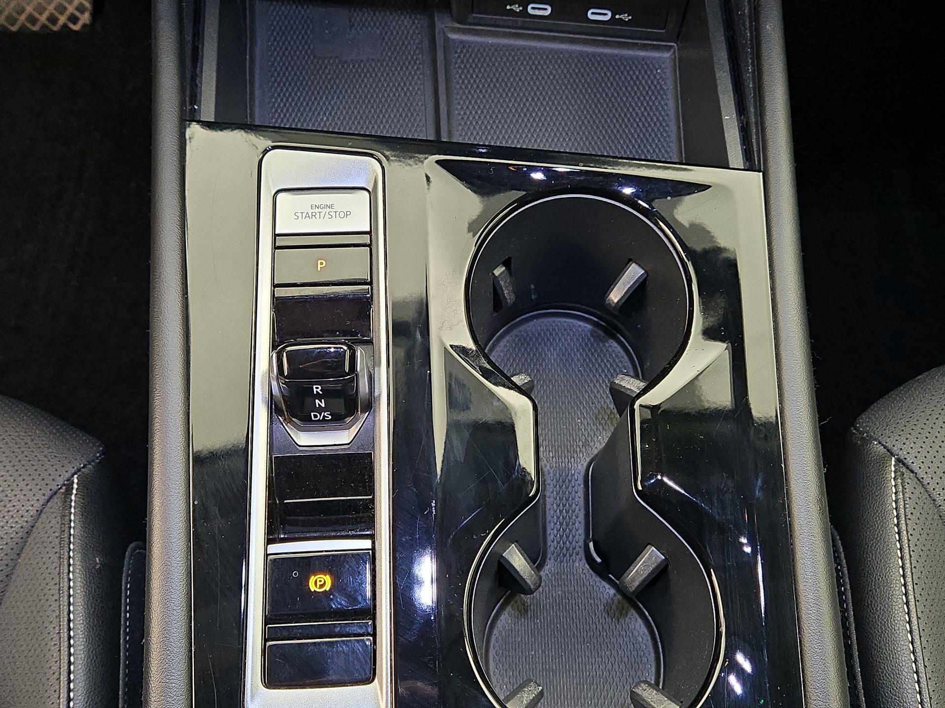 Thumbnail: 2024 Volkswagen Atlas - 16