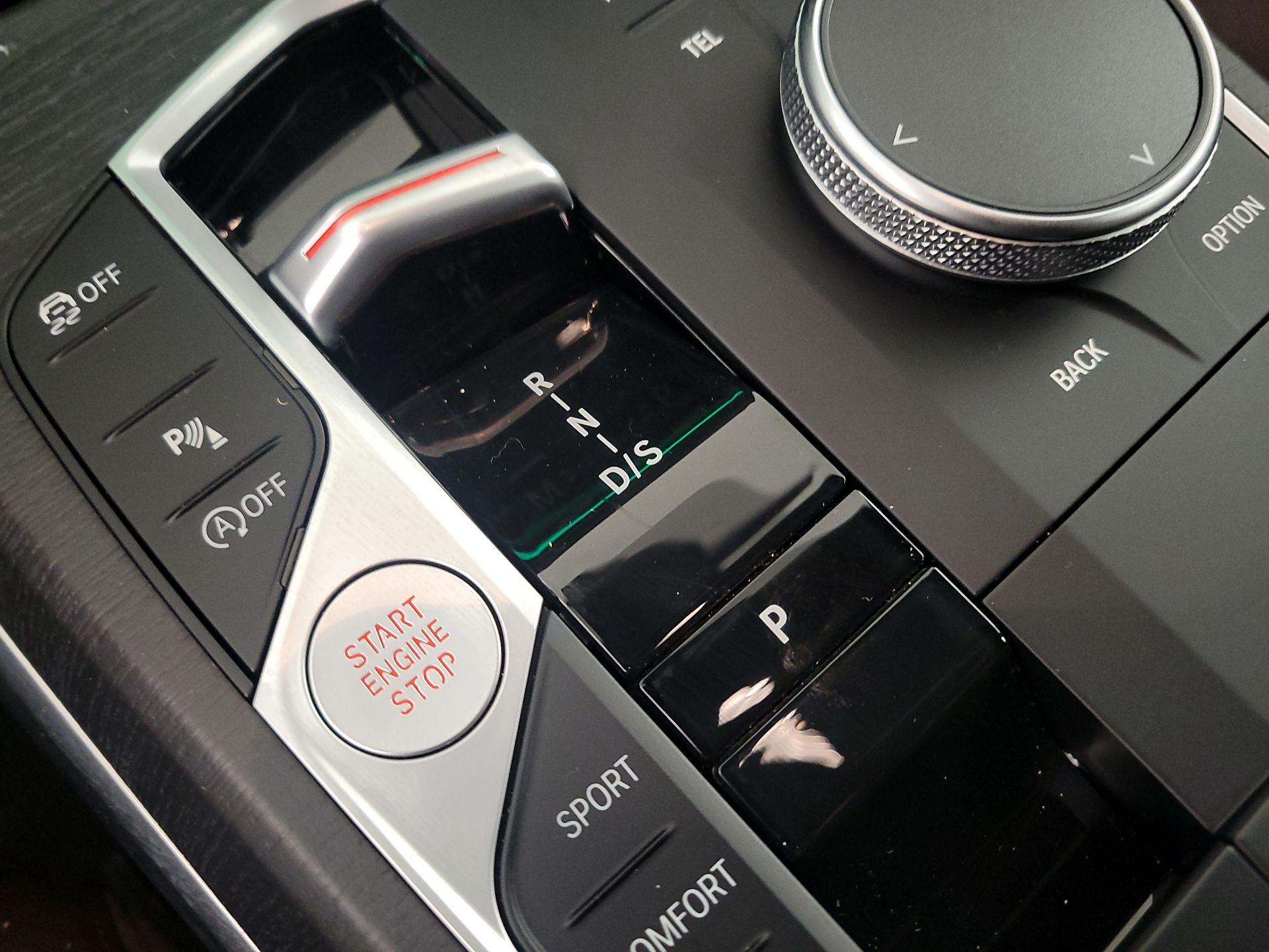 Thumbnail: 2025 BMW 4 Series - 18