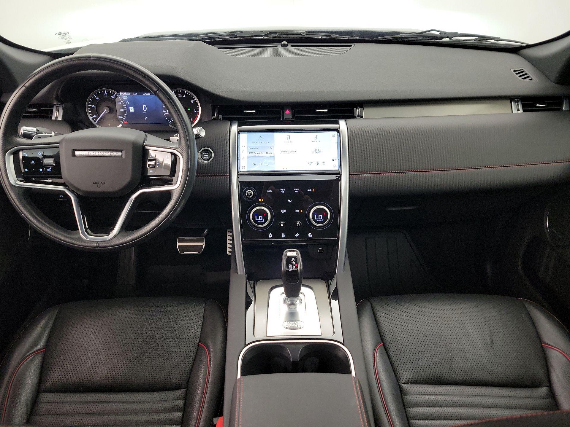 Thumbnail: 2022 Land Rover Discovery - 9