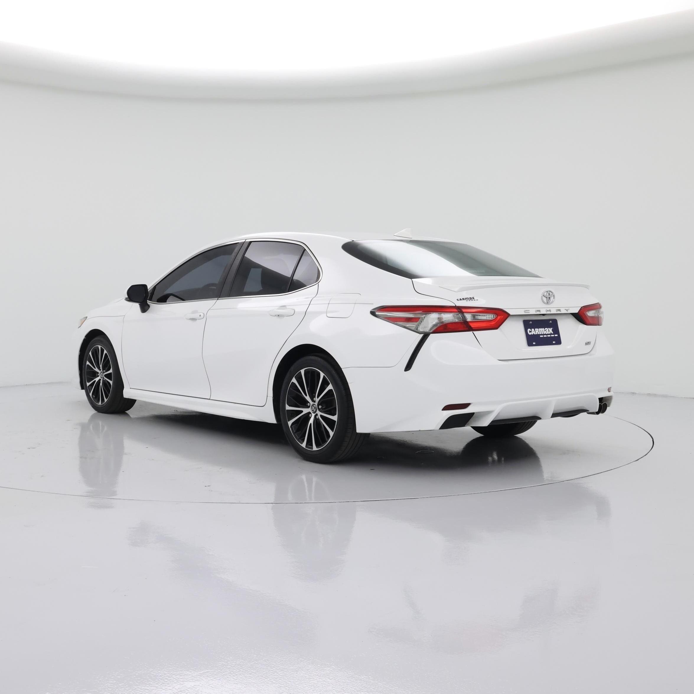 Thumbnail: 2019 Toyota Camry - 2