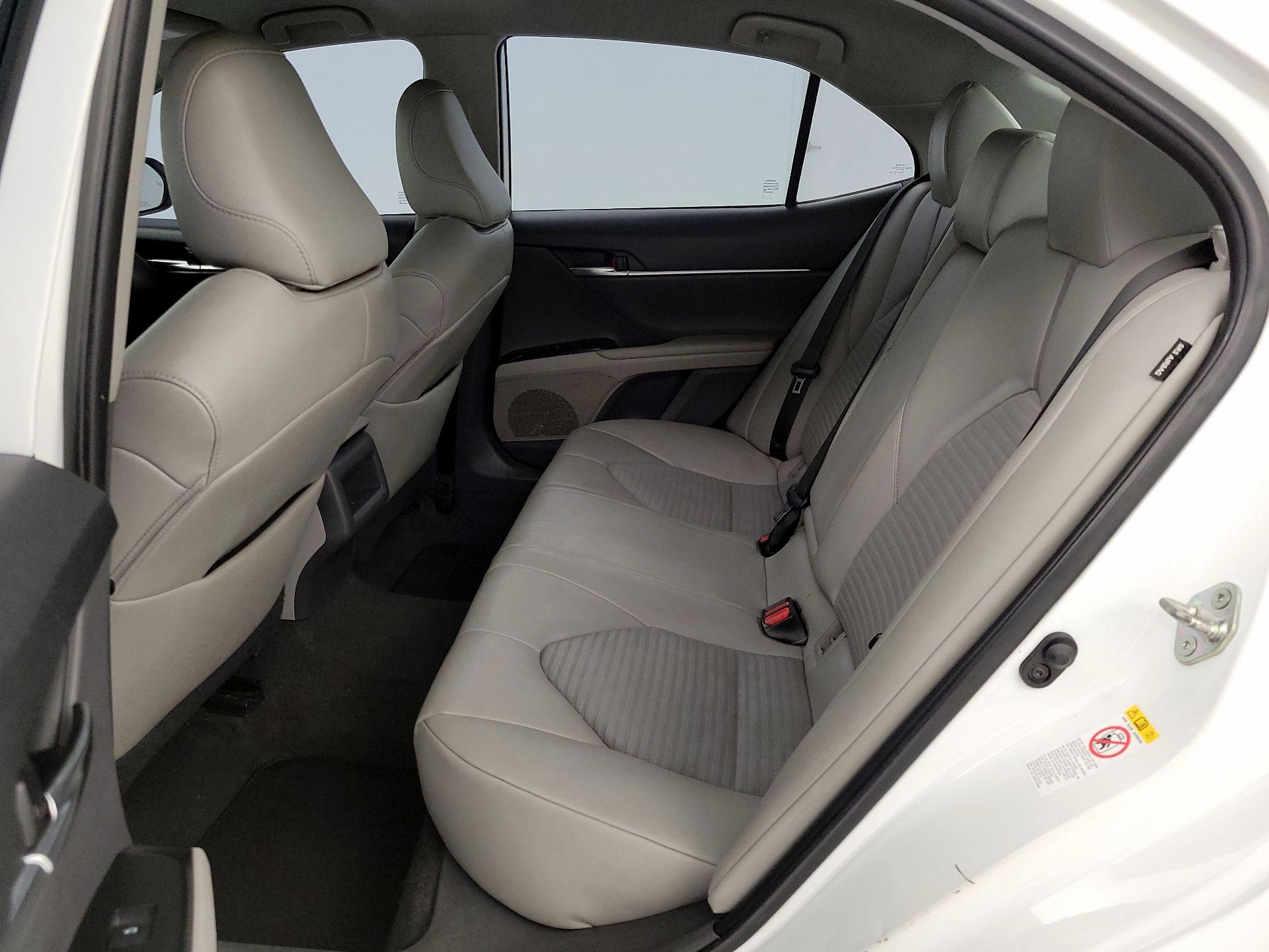 Thumbnail: 2019 Toyota Camry - 19