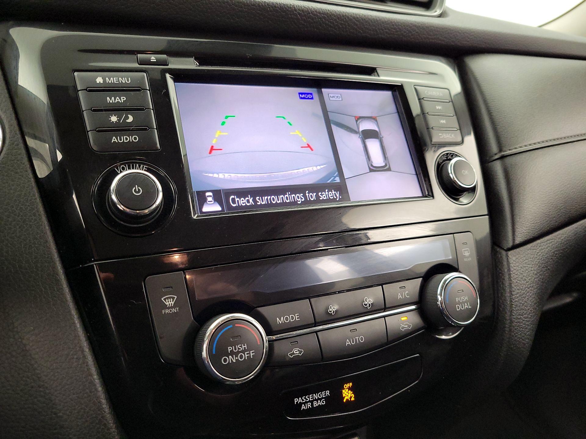 Thumbnail: 2020 Nissan Rogue - 14