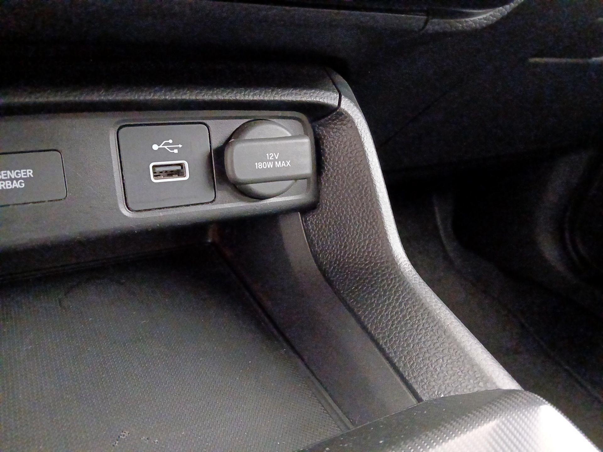 Thumbnail: 2024 Honda Civic - 18