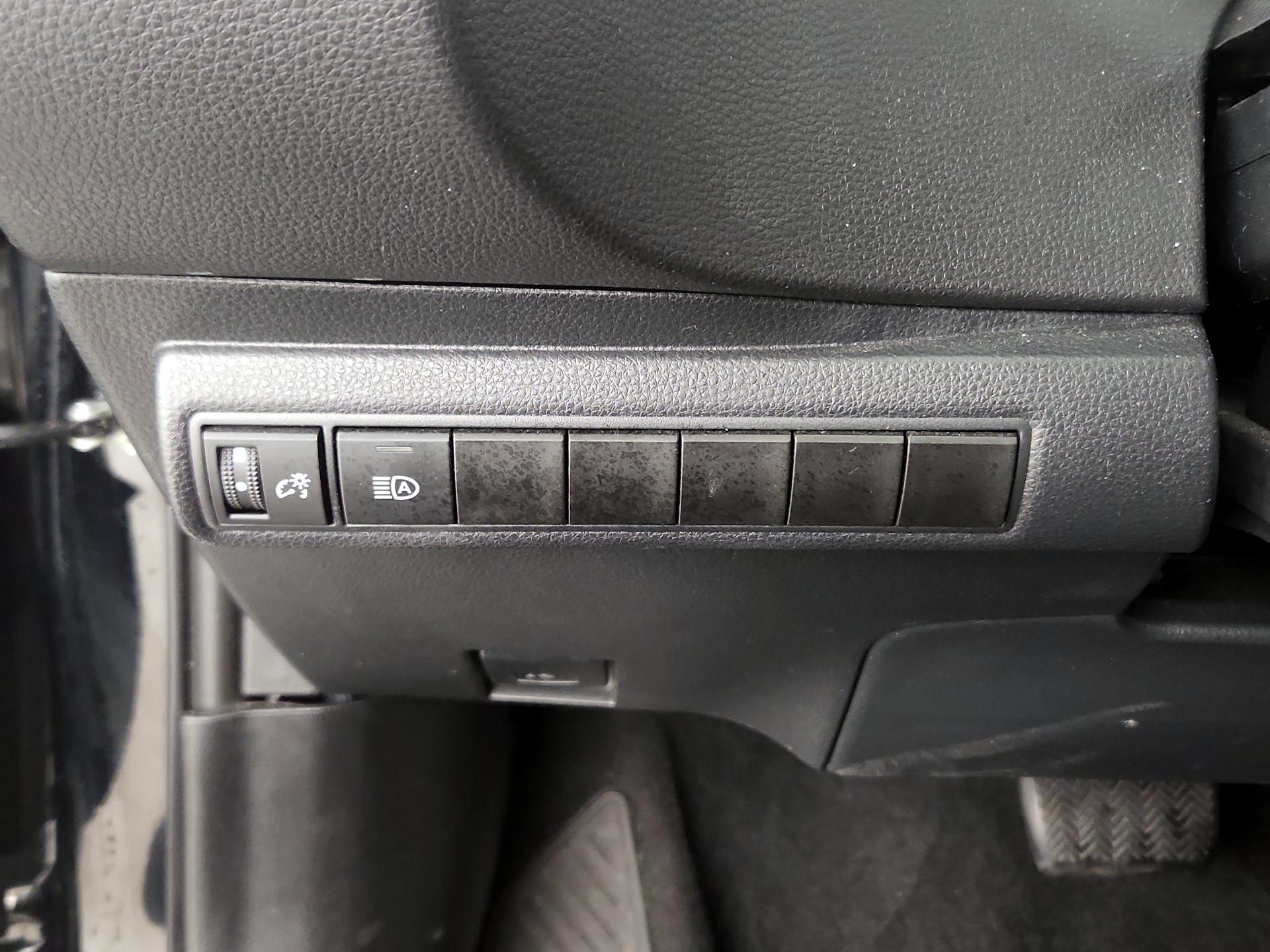 Thumbnail: 2024 Toyota Corolla - 13