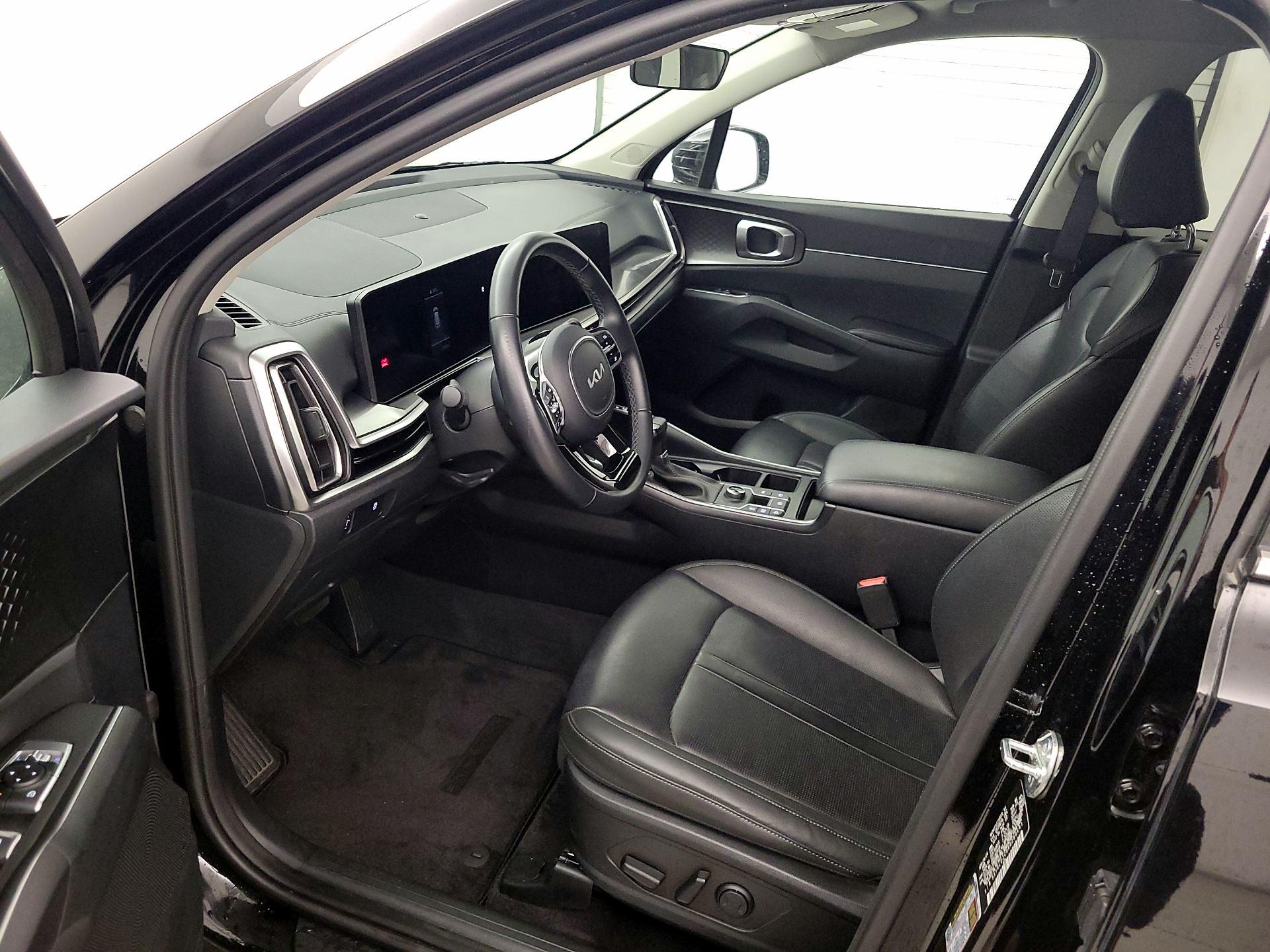 Thumbnail: 2024 Kia Sorento - 11