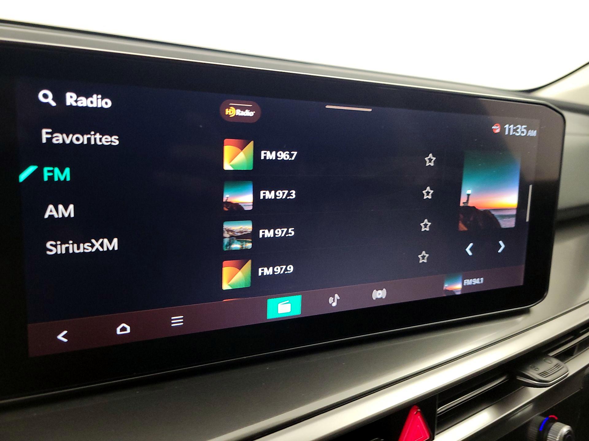 Thumbnail: 2024 Kia Sorento - 16