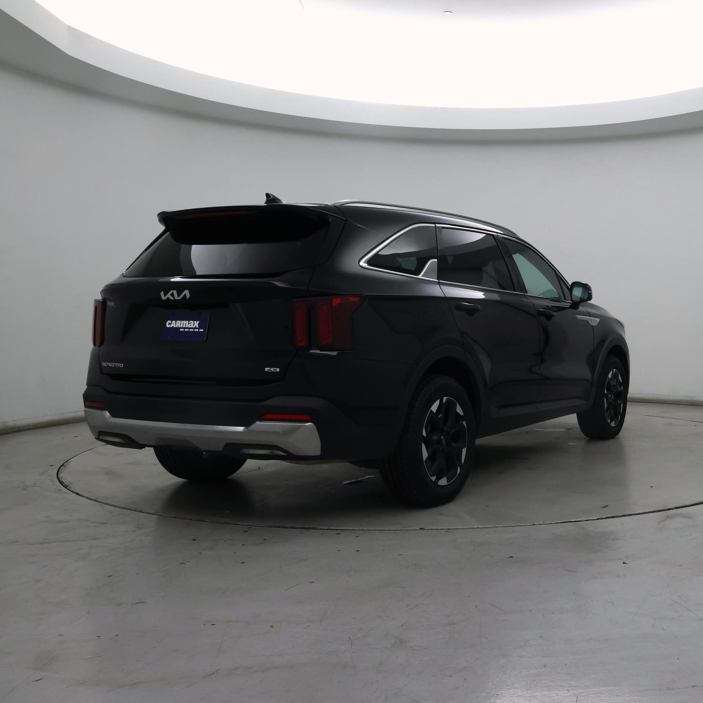 Thumbnail: 2024 Kia Sorento - 8