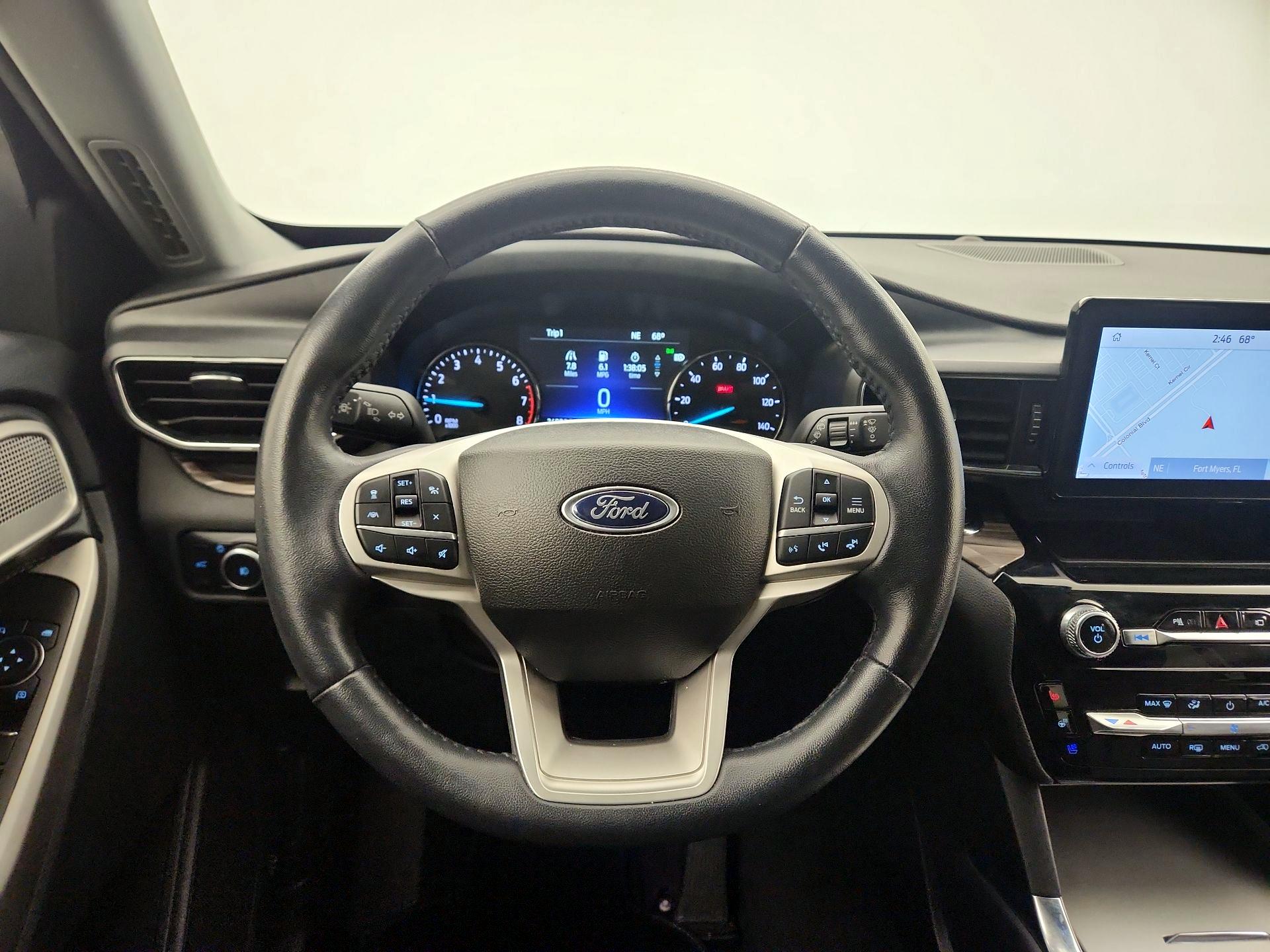 Thumbnail: 2023 Ford Explorer - 10