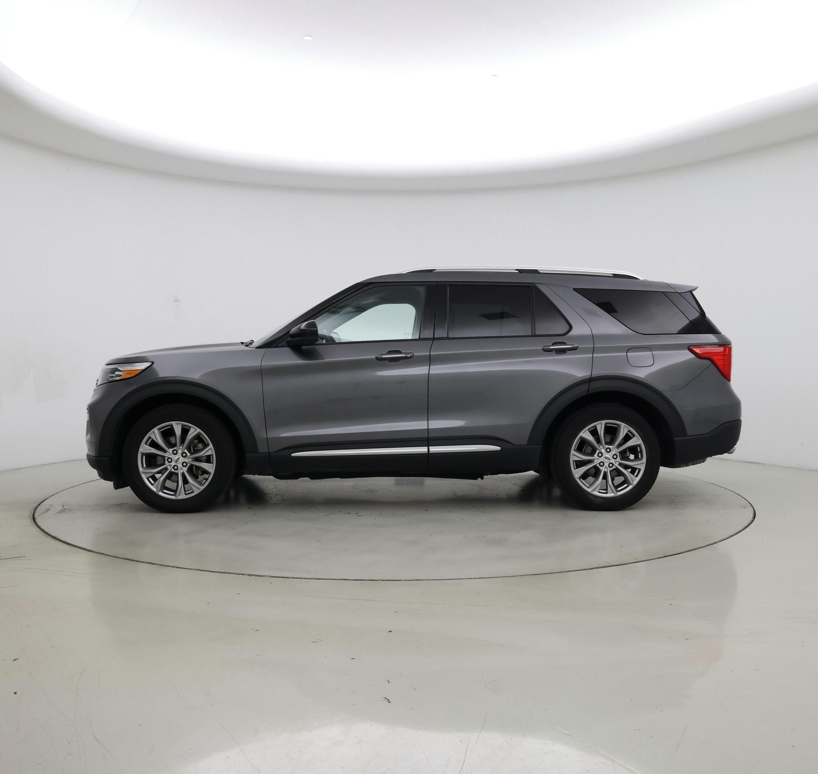Thumbnail: 2023 Ford Explorer - 3