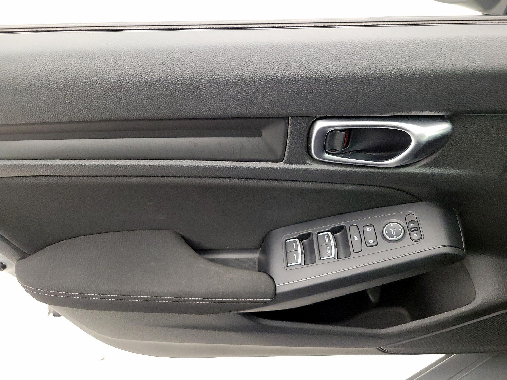 Thumbnail: 2024 Honda Civic - 12