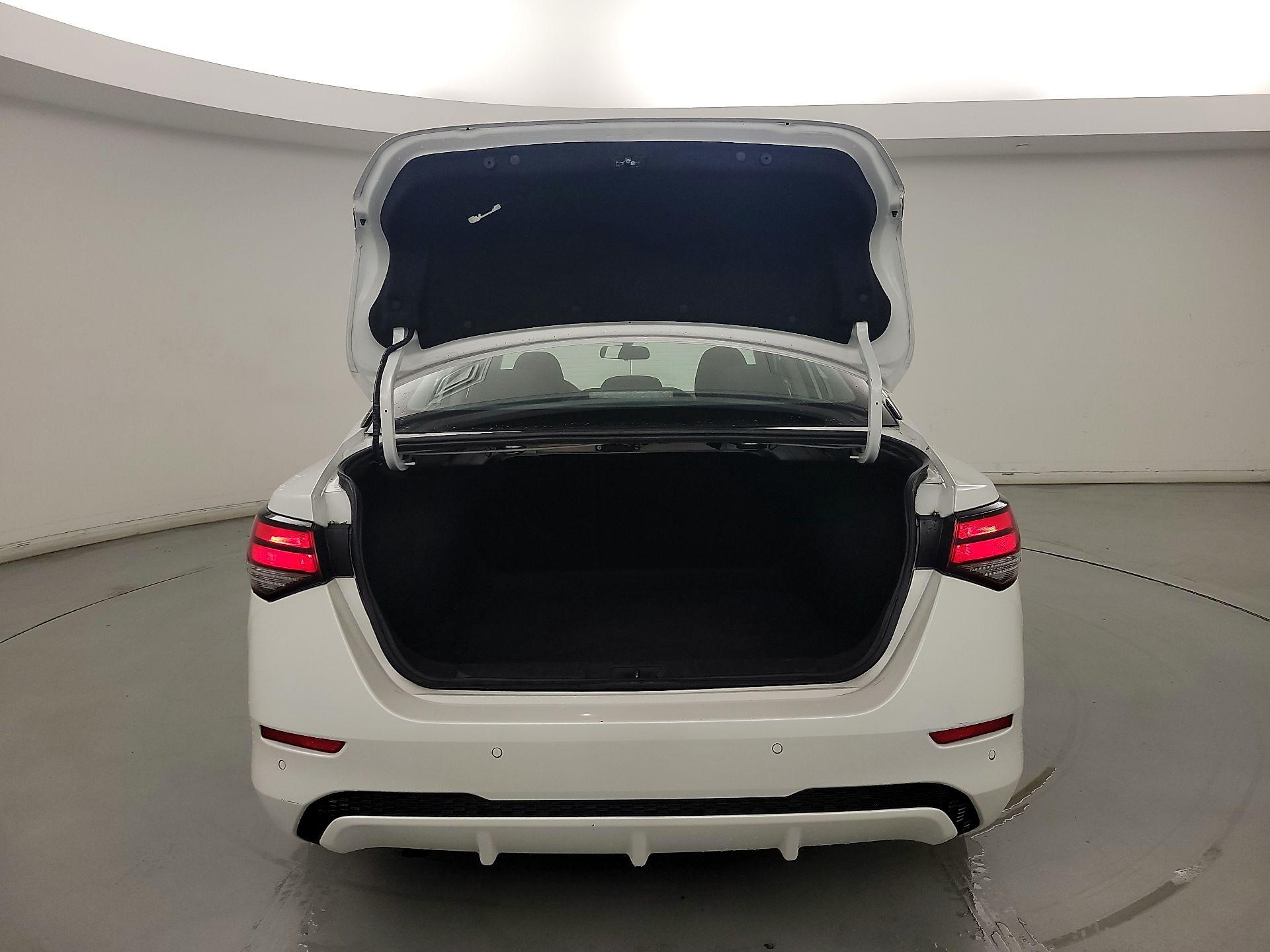 Thumbnail: 2024 Nissan Sentra - 20