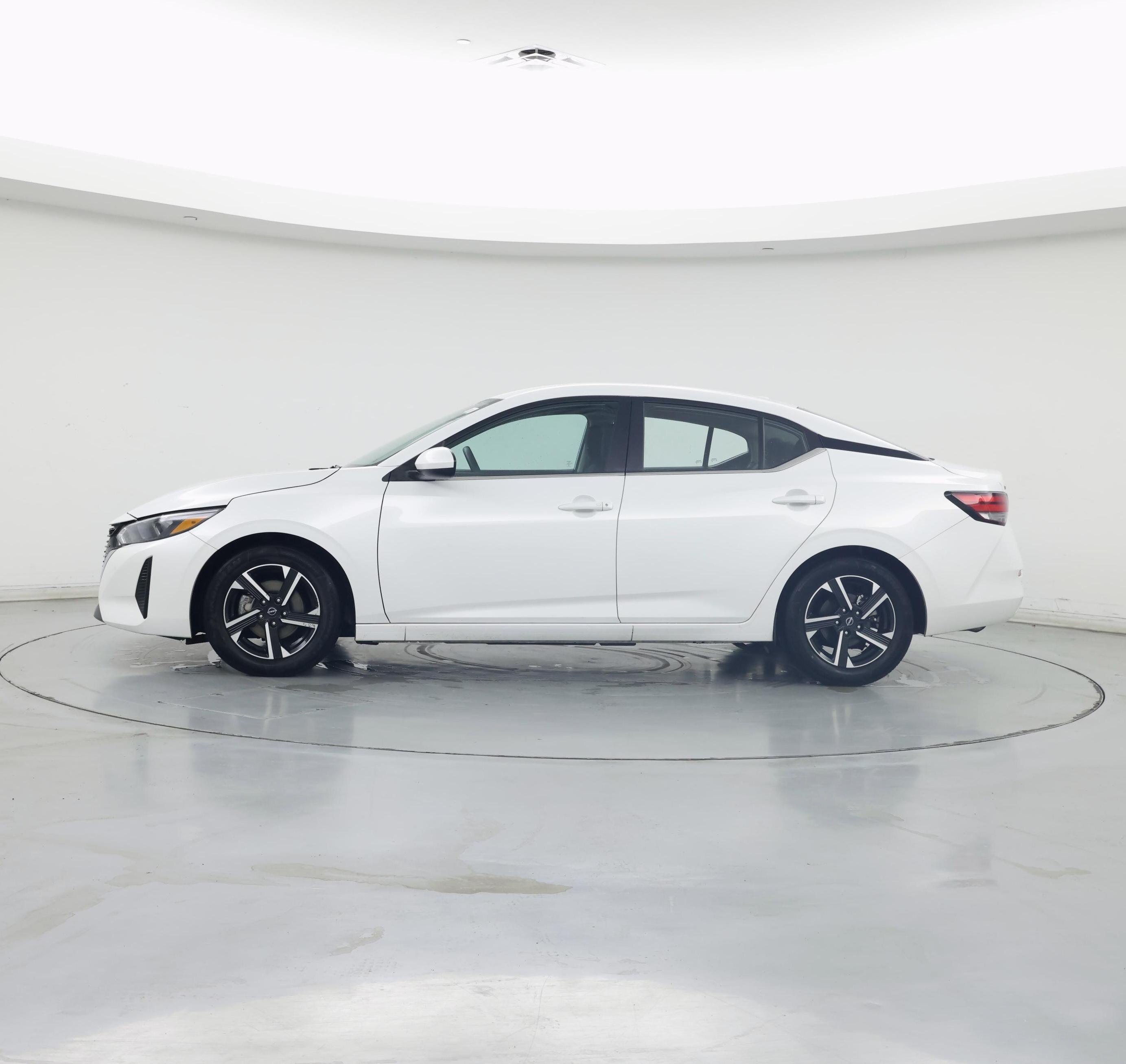 Thumbnail: 2024 Nissan Sentra - 3