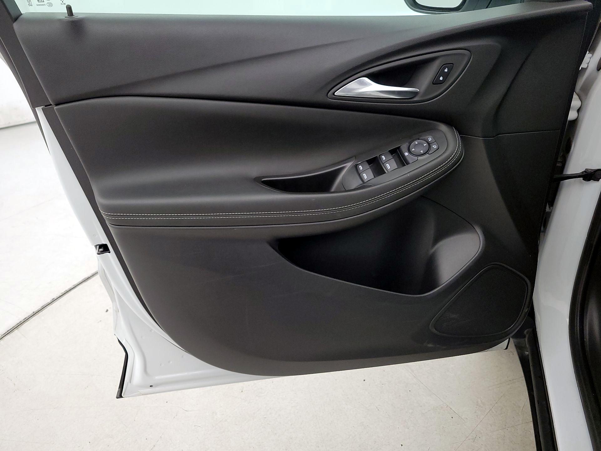 Thumbnail: 2025 Buick Encore GX - 12