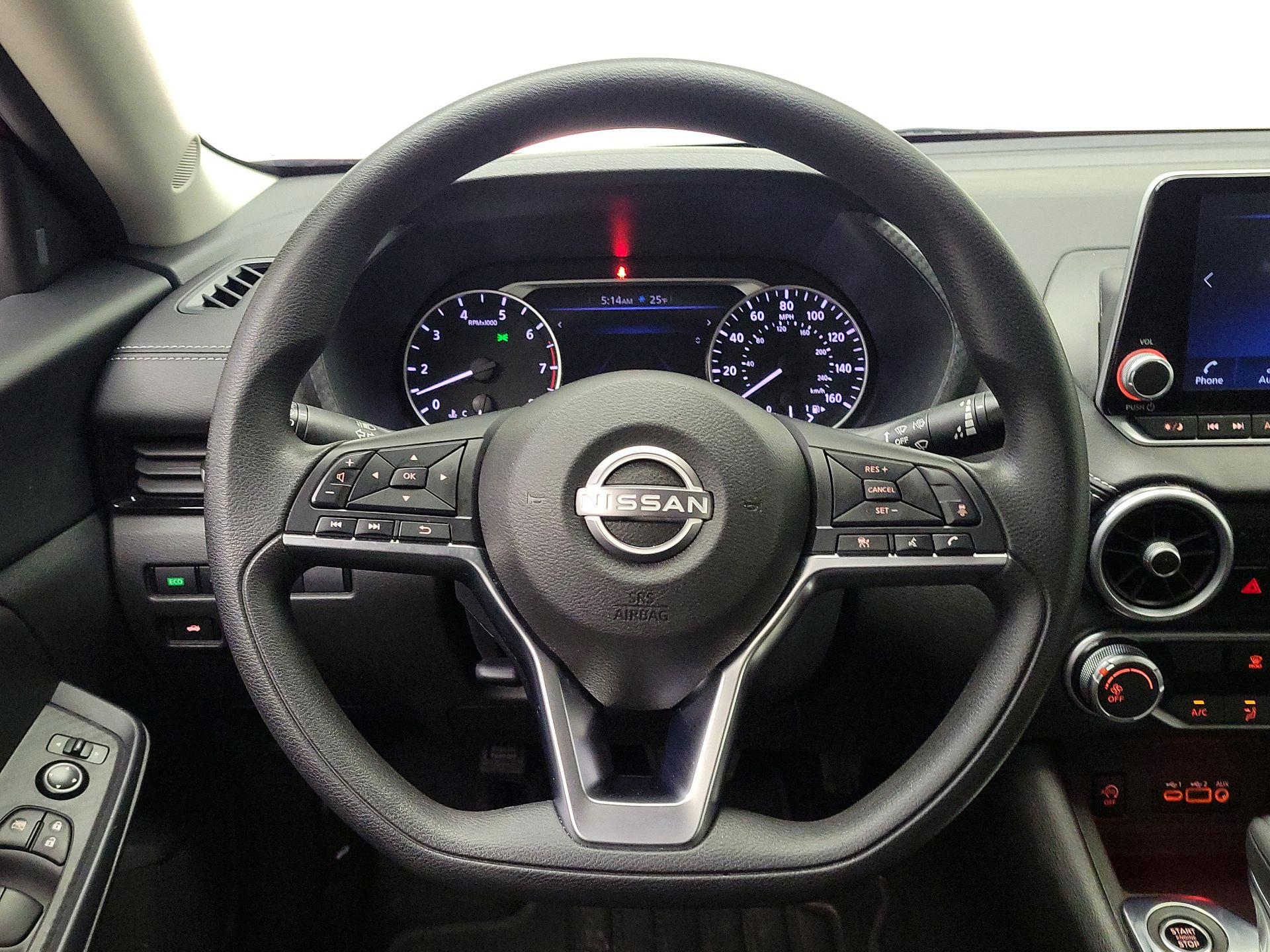 Thumbnail: 2024 Nissan Sentra - 10