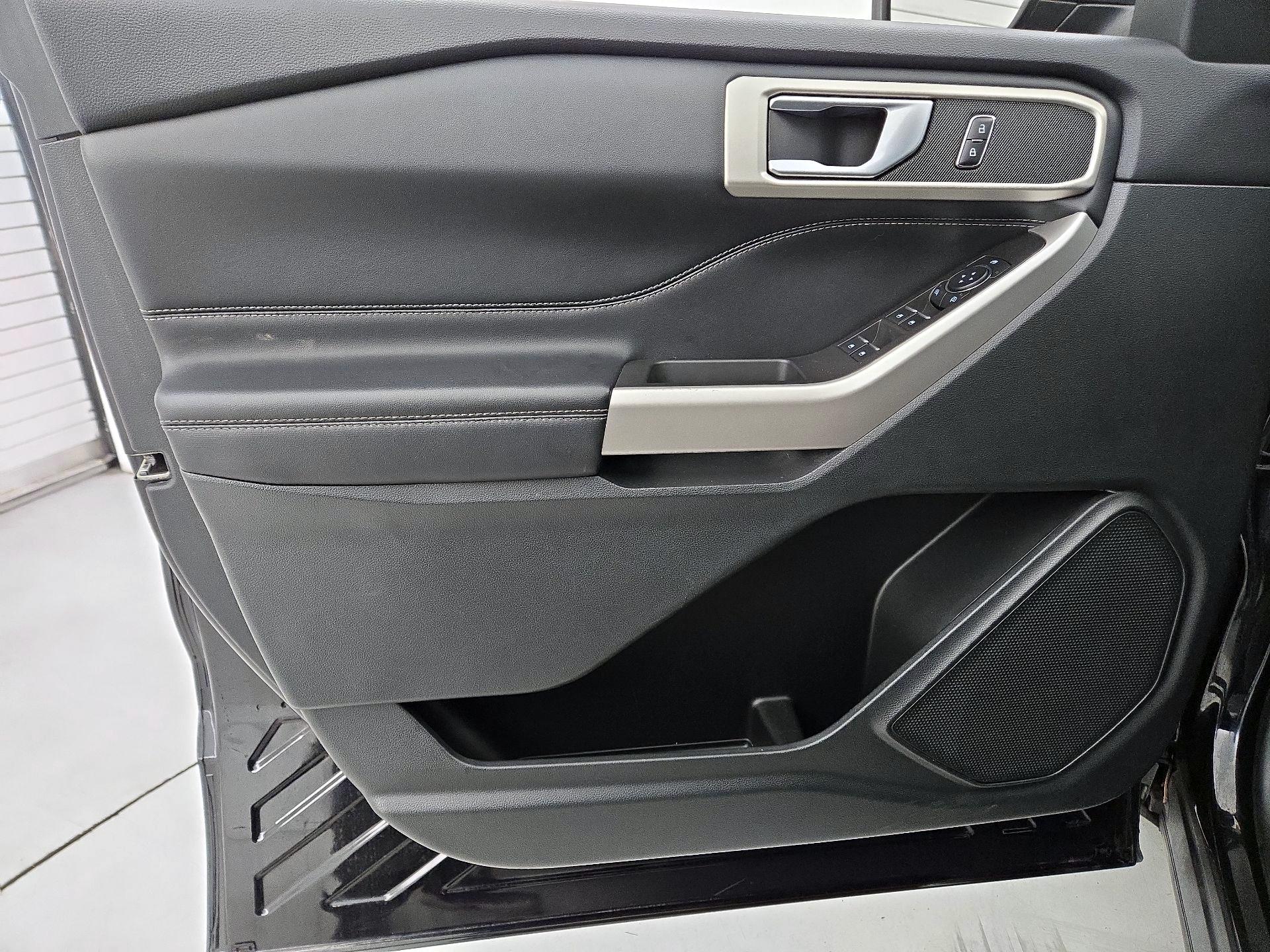 Thumbnail: 2023 Ford Explorer - 12