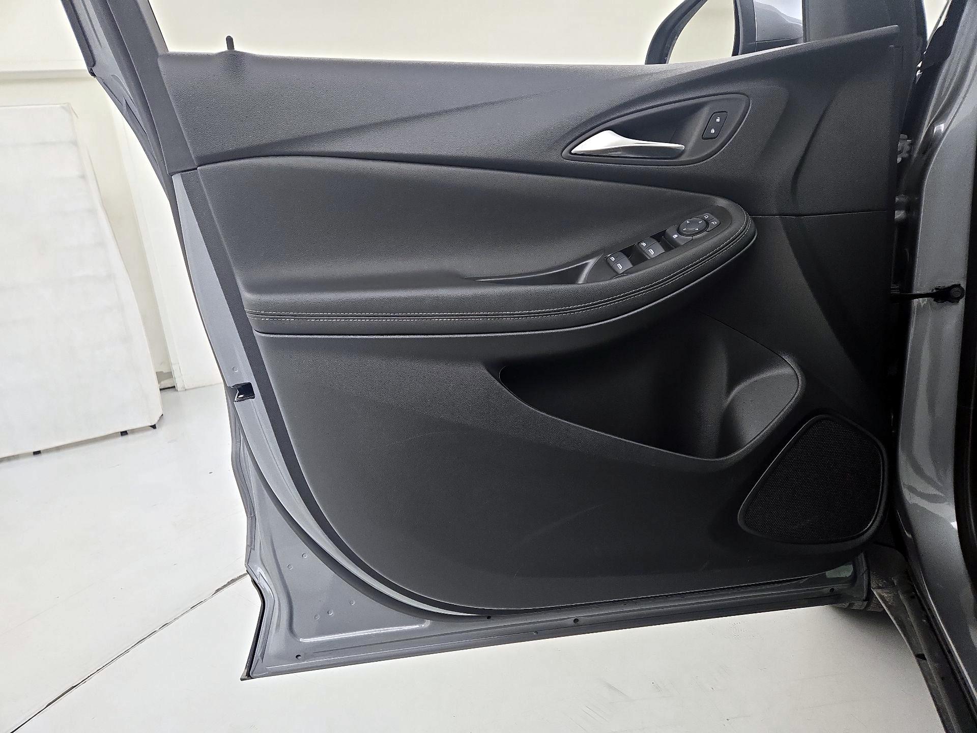 Thumbnail: 2025 Buick Encore GX - 12