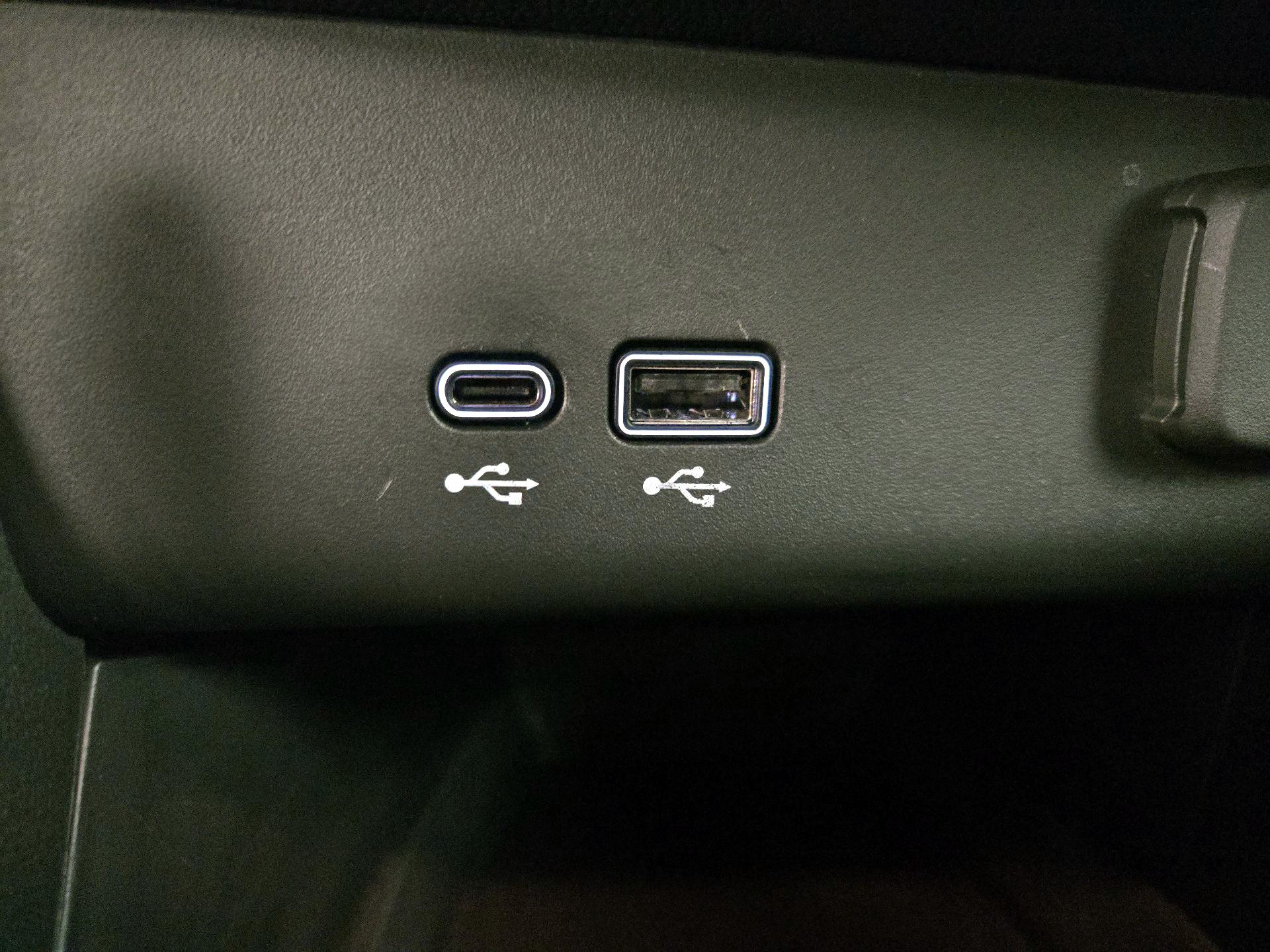 Thumbnail: 2025 Buick Encore GX - 18