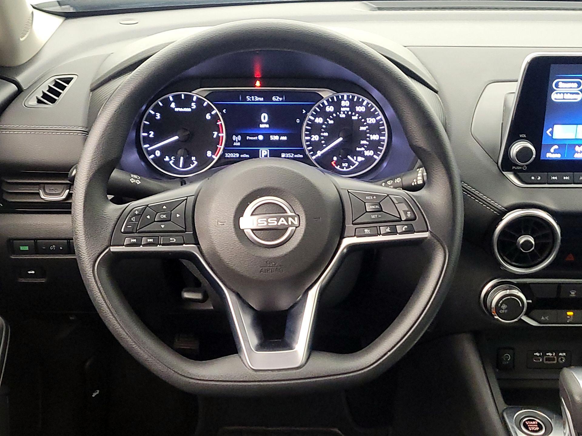 Thumbnail: 2024 Nissan Sentra - 10