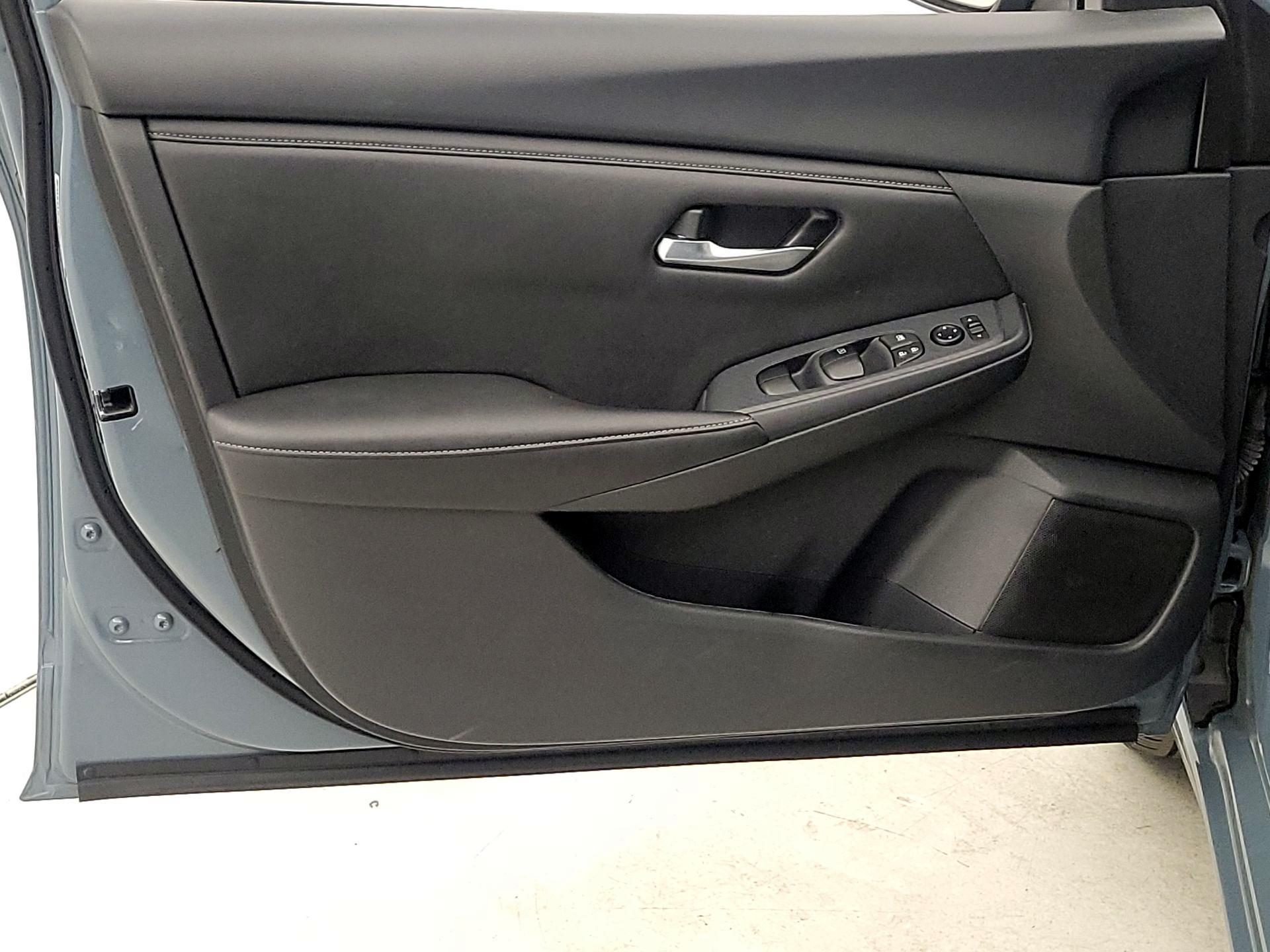 Thumbnail: 2024 Nissan Sentra - 12