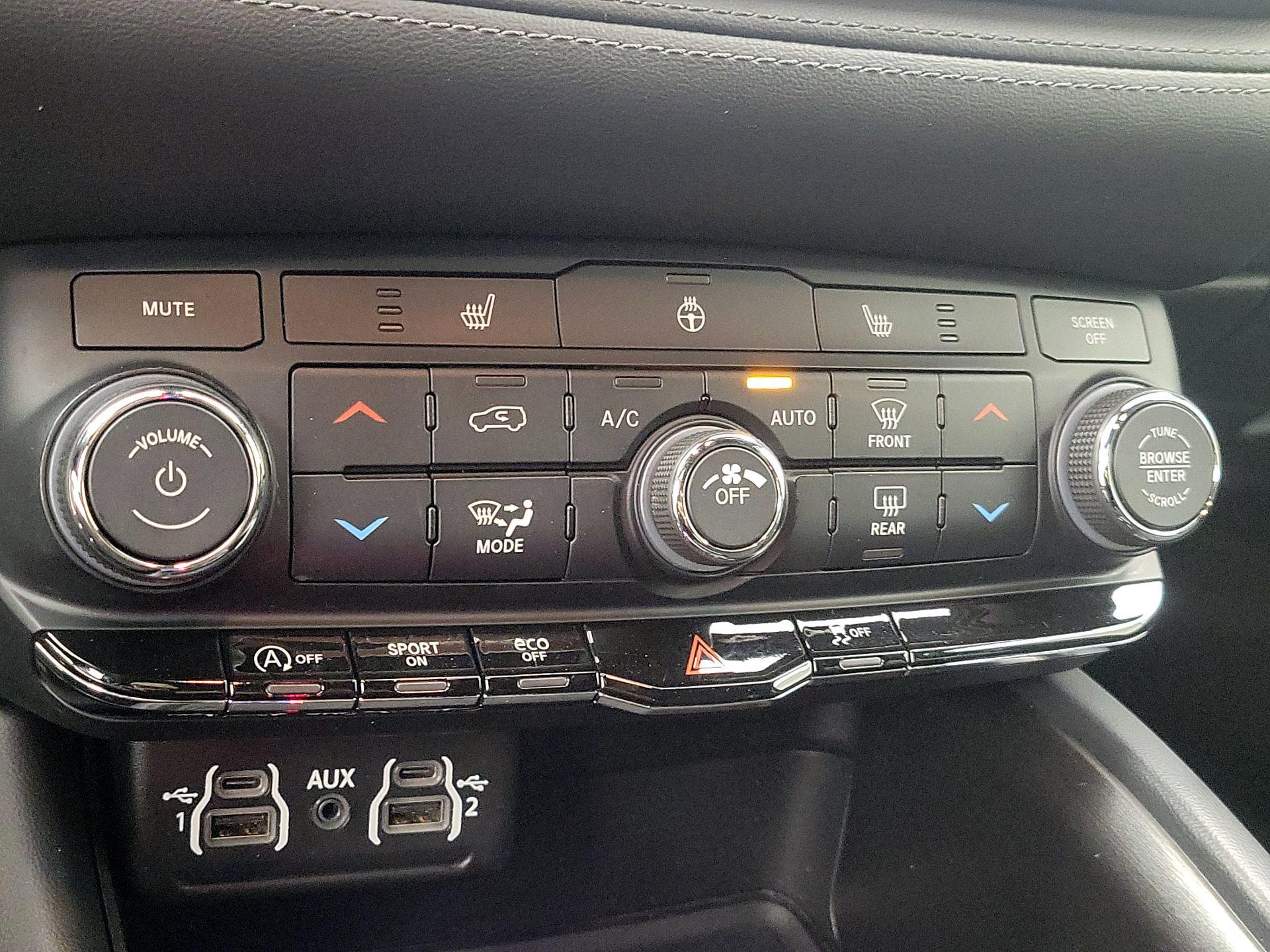 Thumbnail: 2024 Dodge Durango - 16