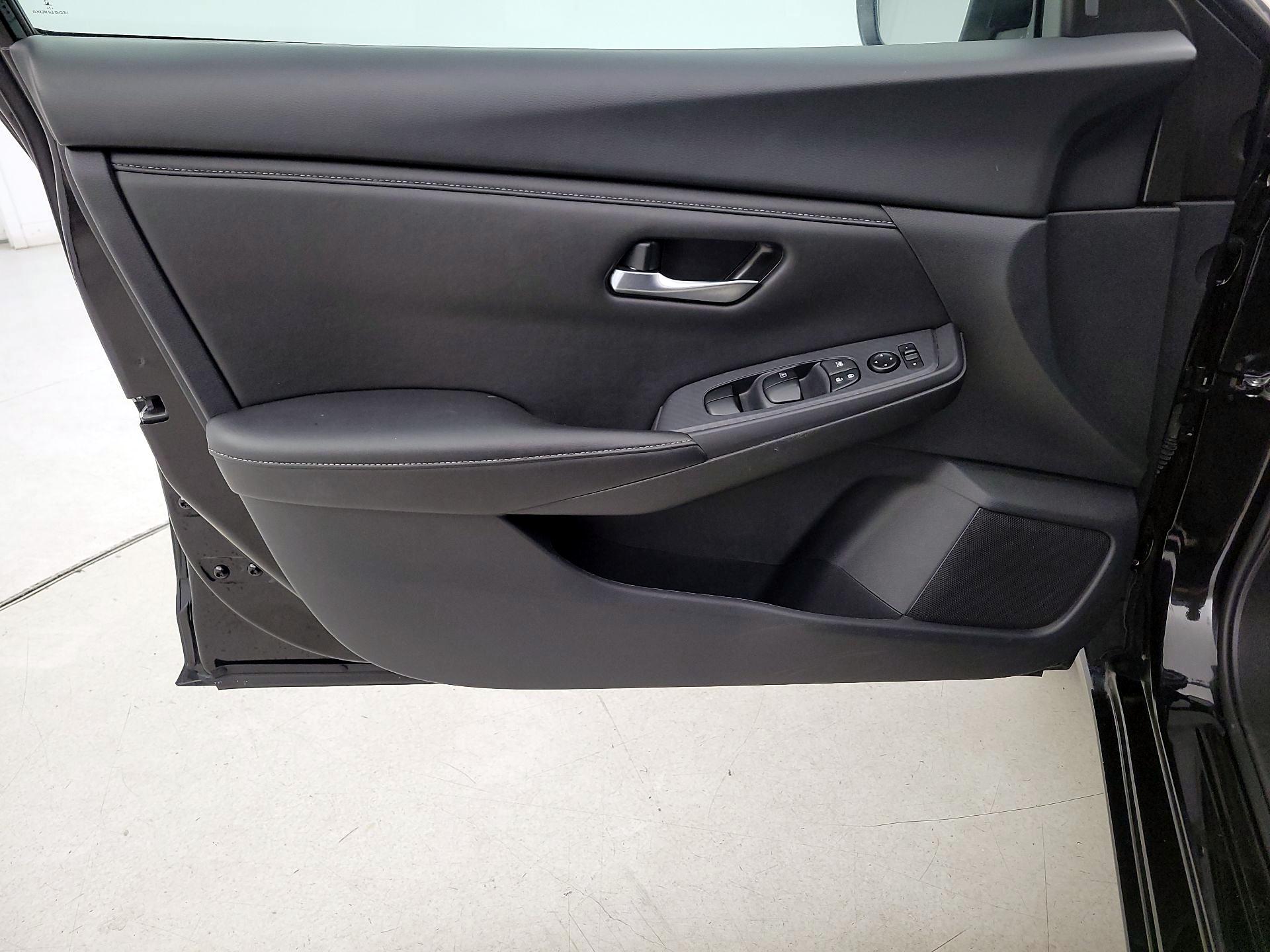 Thumbnail: 2024 Nissan Sentra - 12