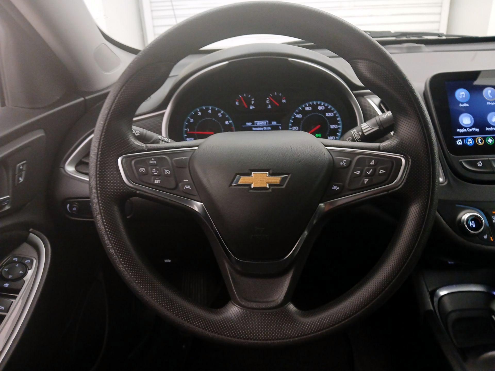 Thumbnail: 2024 Chevrolet Malibu - 10