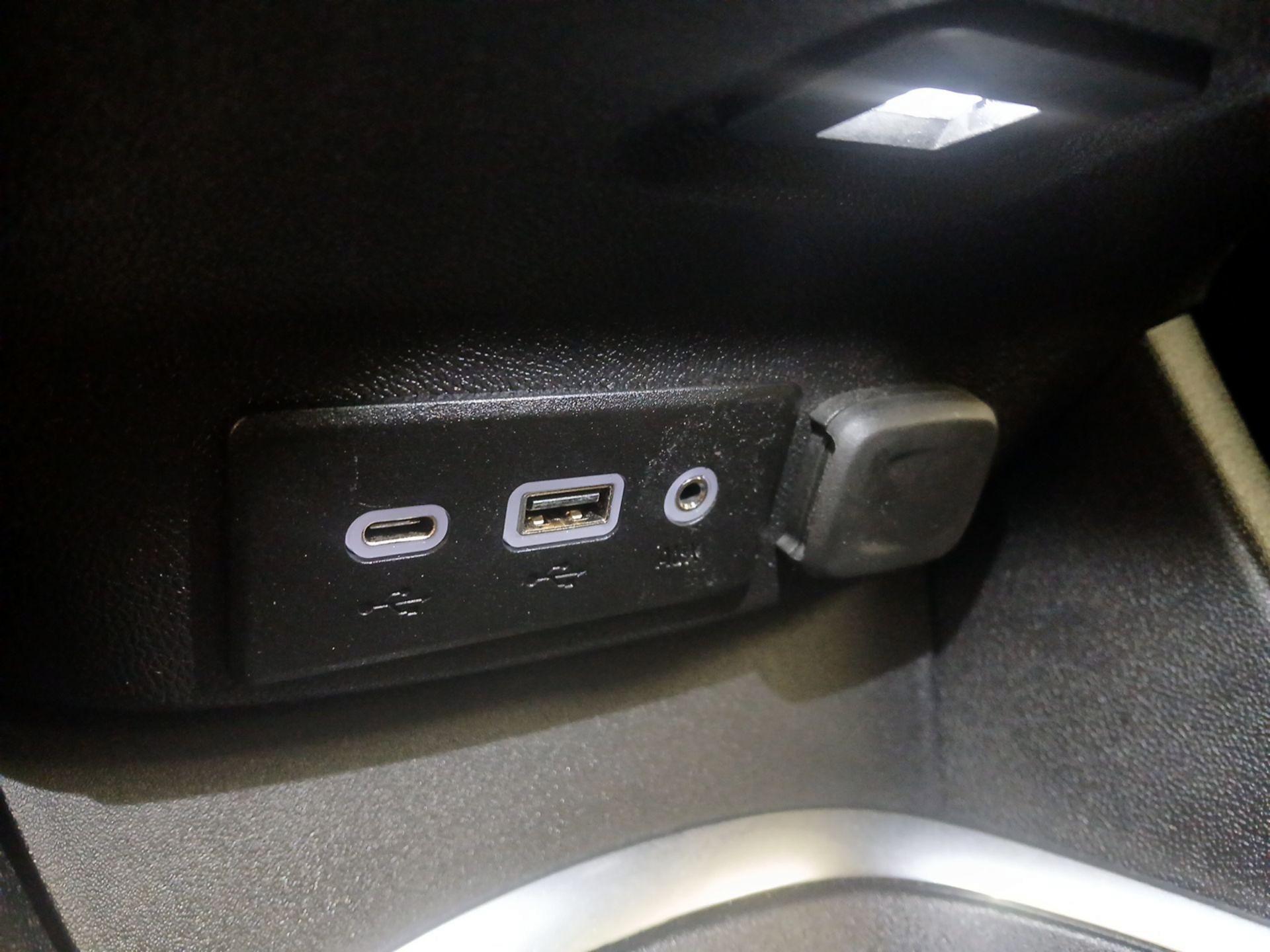 Thumbnail: 2024 Chevrolet Malibu - 18