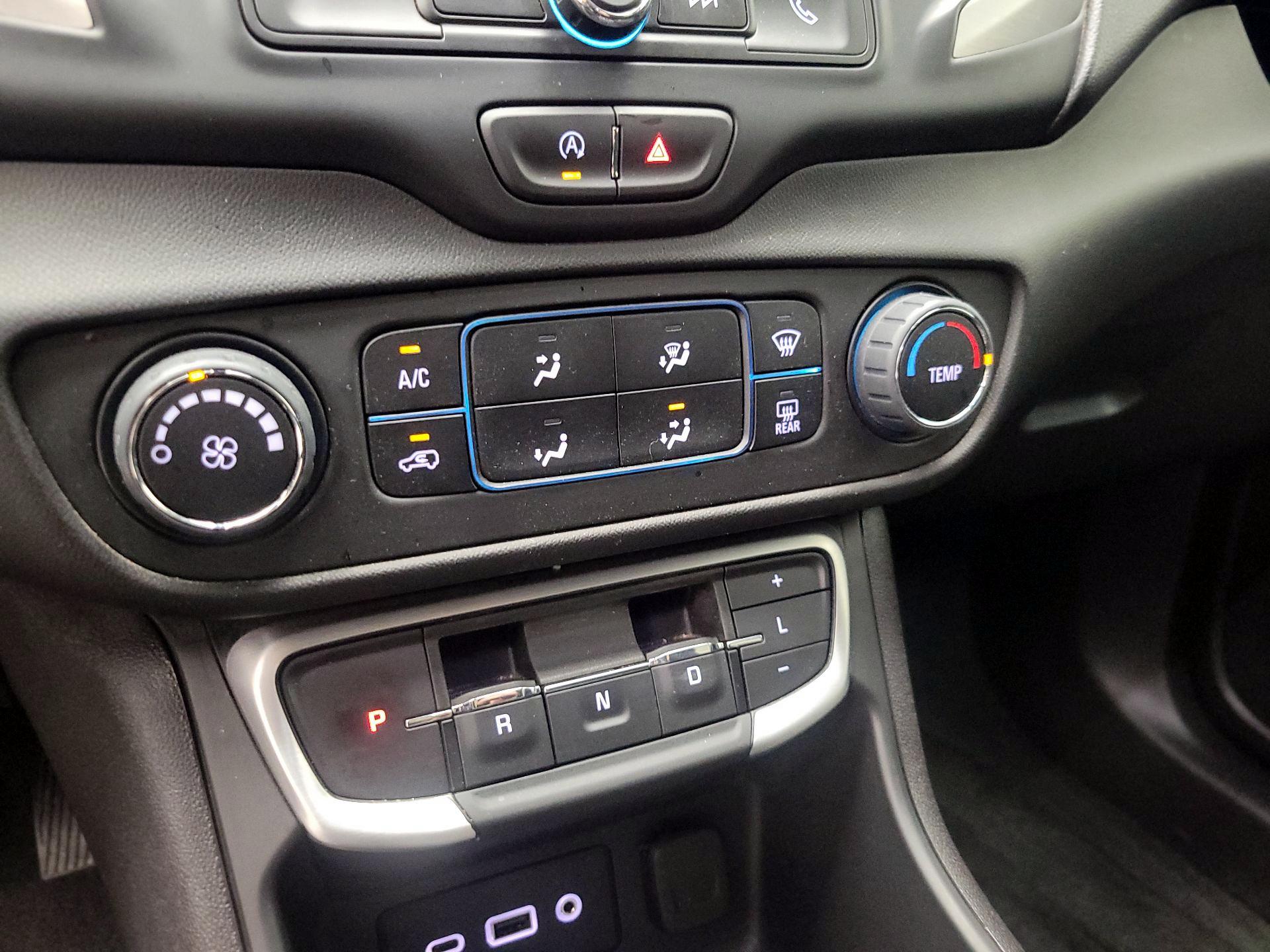 Thumbnail: 2024 GMC Terrain - 16