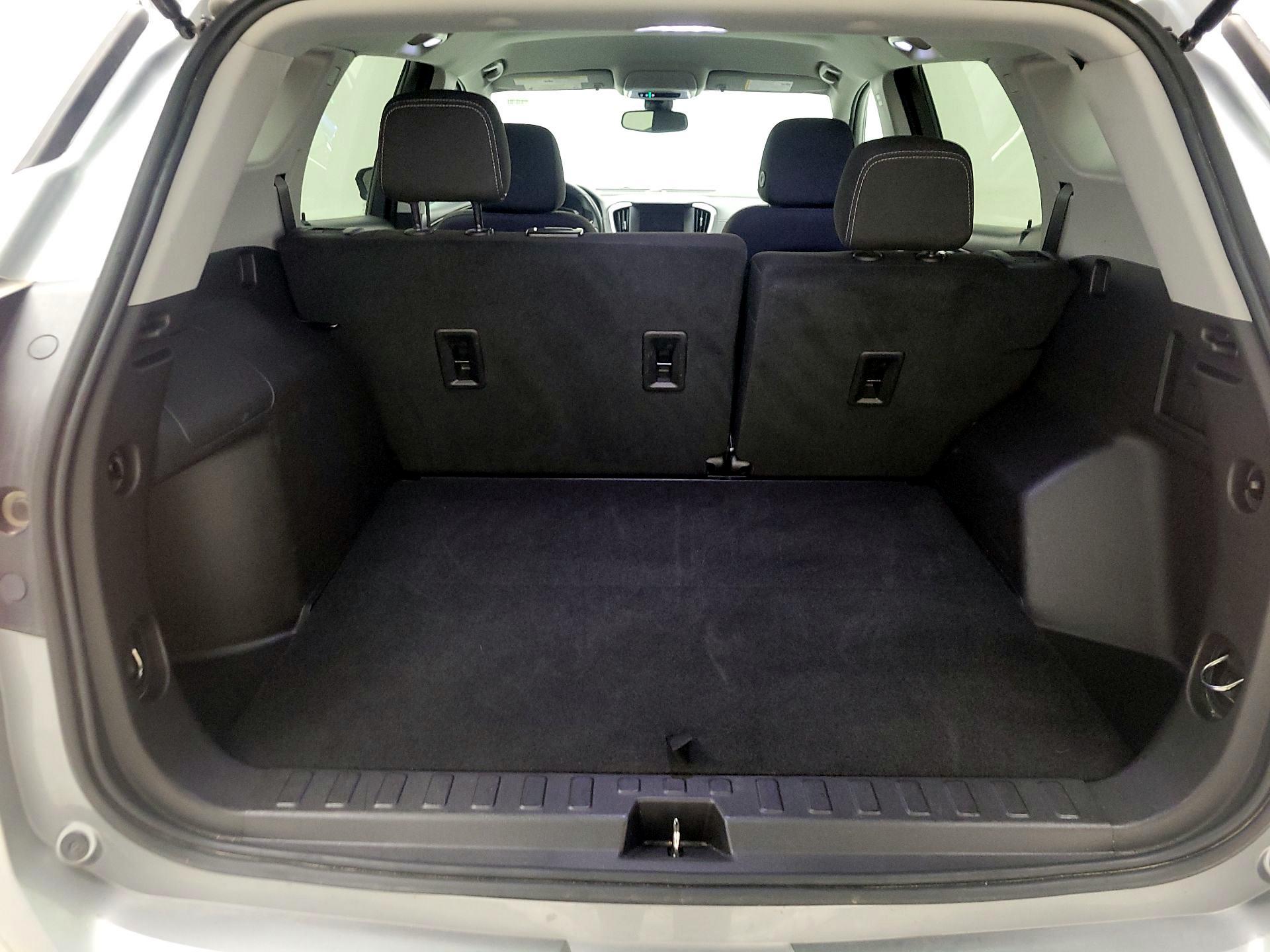 Thumbnail: 2024 GMC Terrain - 20