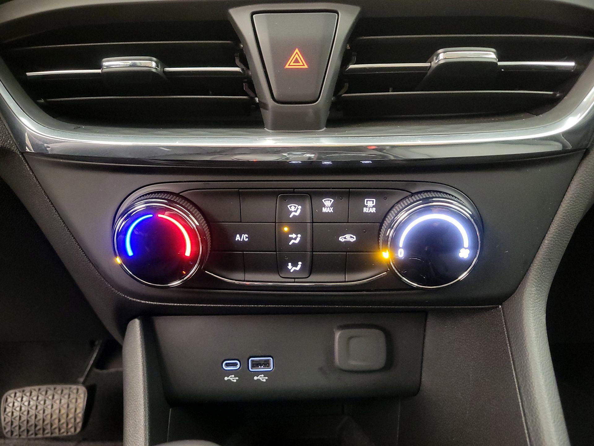 Thumbnail: 2025 Buick Encore GX - 16