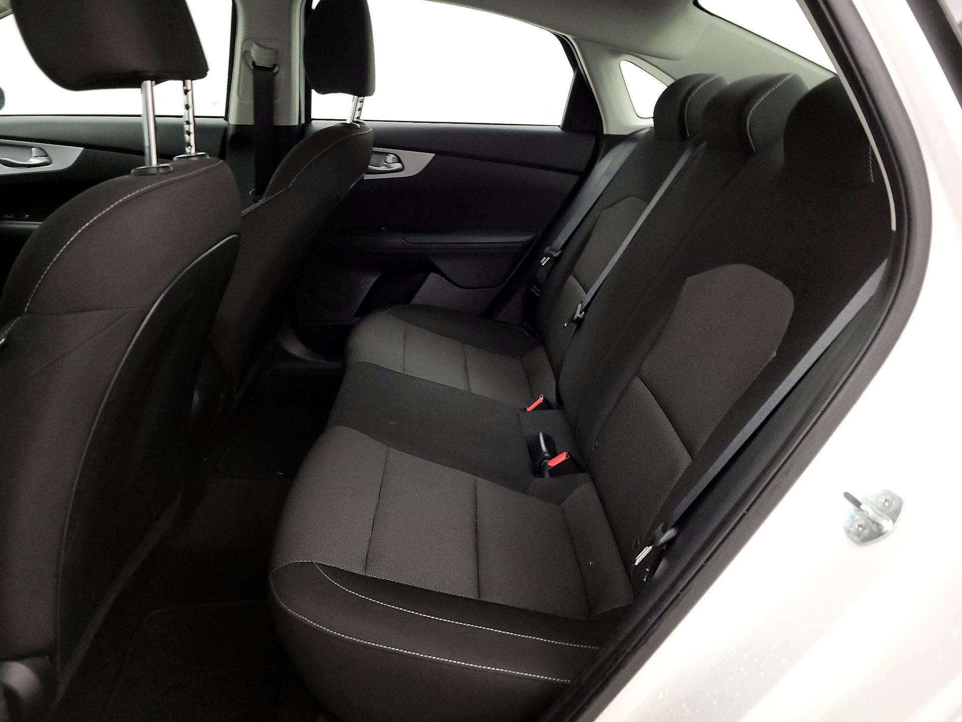 Thumbnail: 2024 Kia Forte - 19