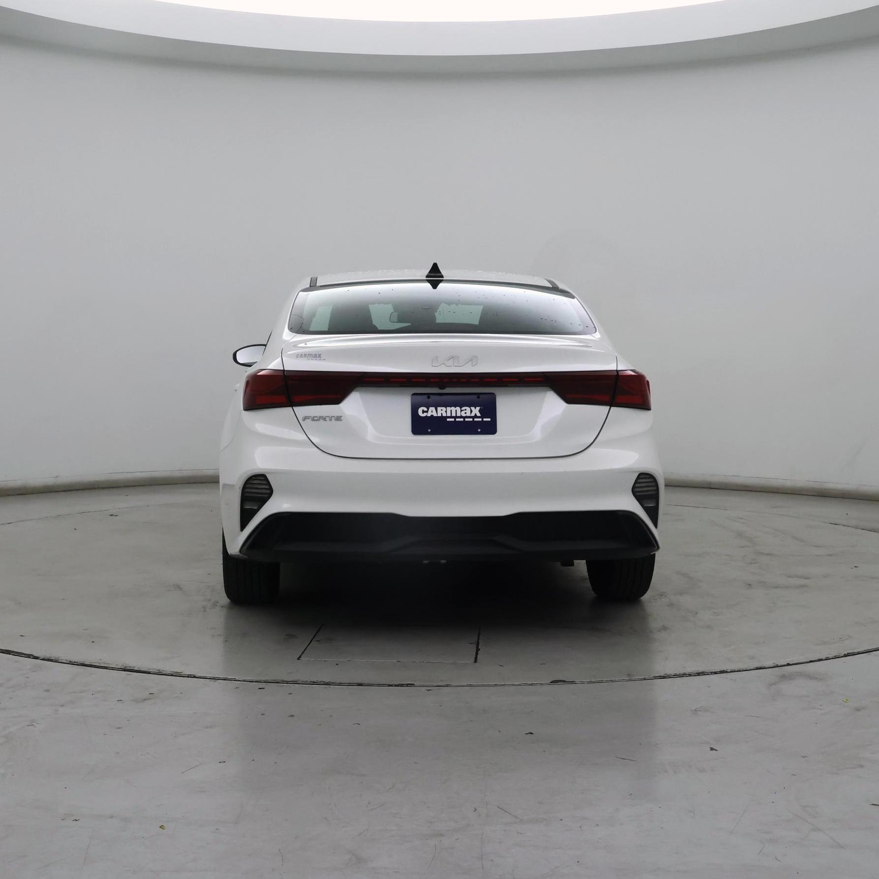 Thumbnail: 2024 Kia Forte - 6