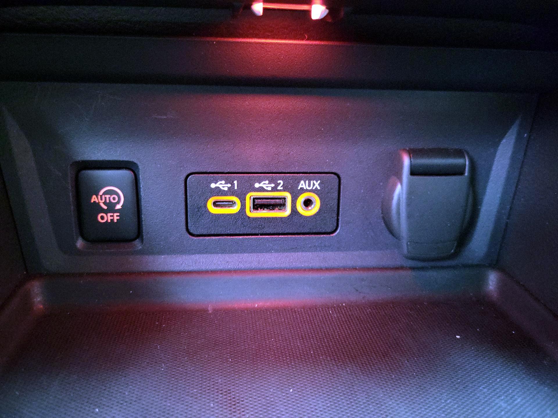 Thumbnail: 2024 Nissan Sentra - 18