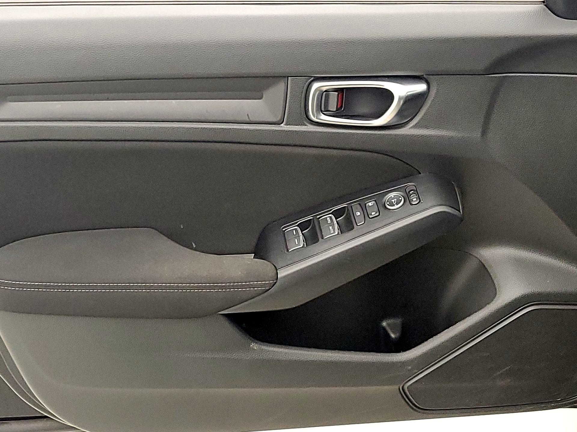 Thumbnail: 2024 Honda Civic - 12