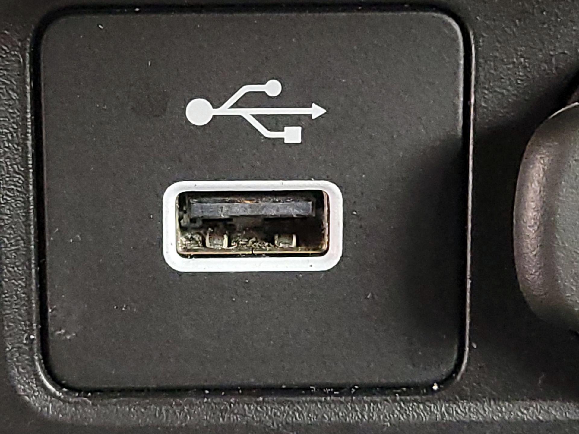 Thumbnail: 2024 Honda Civic - 18