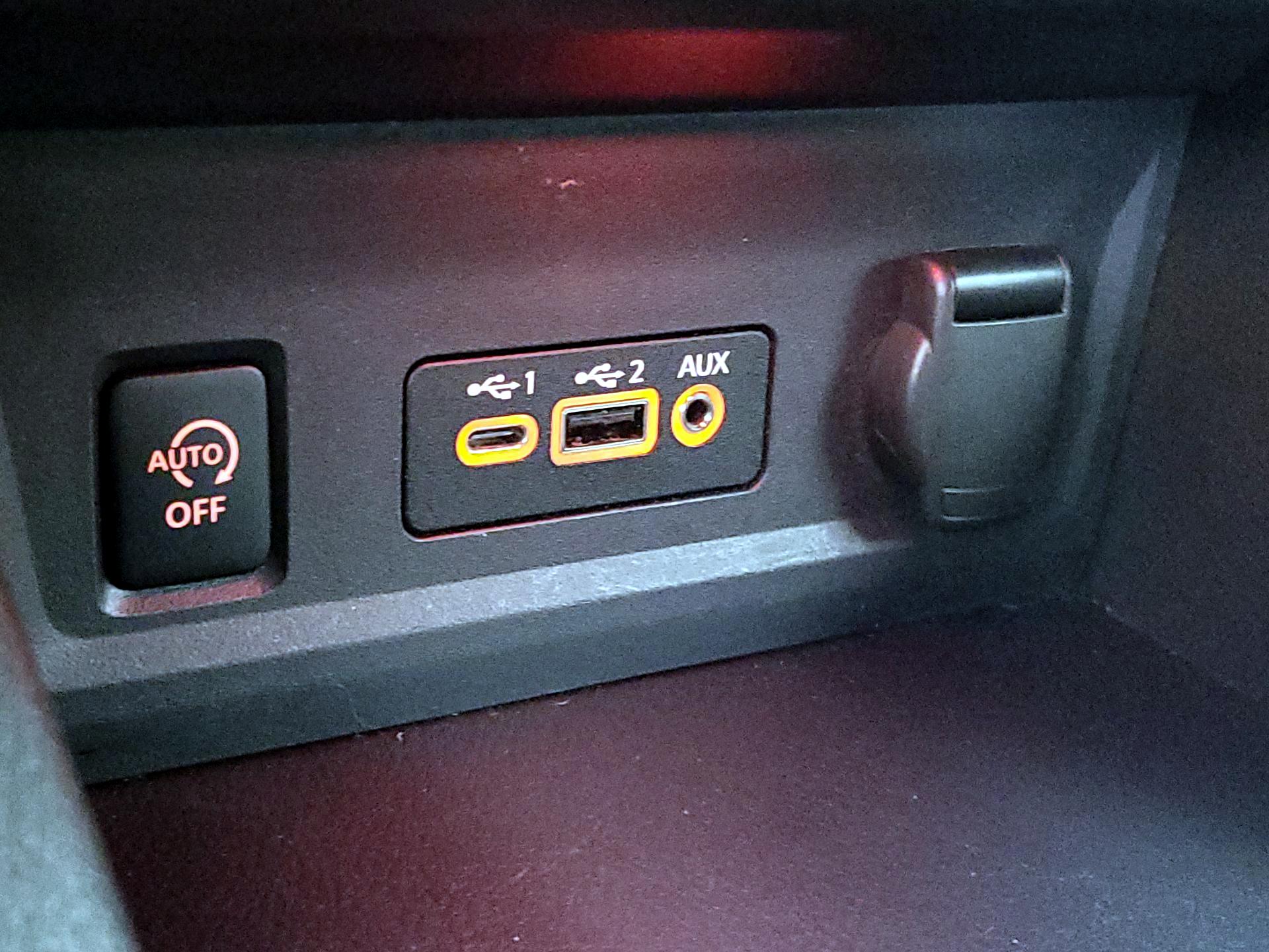 Thumbnail: 2024 Nissan Sentra - 18