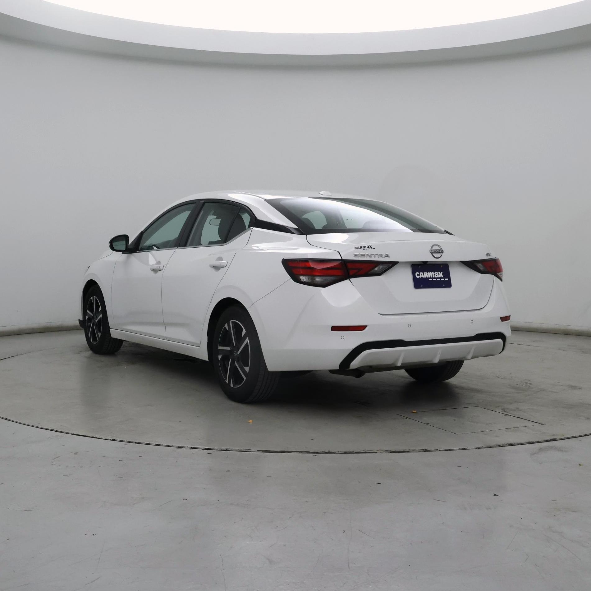 Thumbnail: 2024 Nissan Sentra - 2