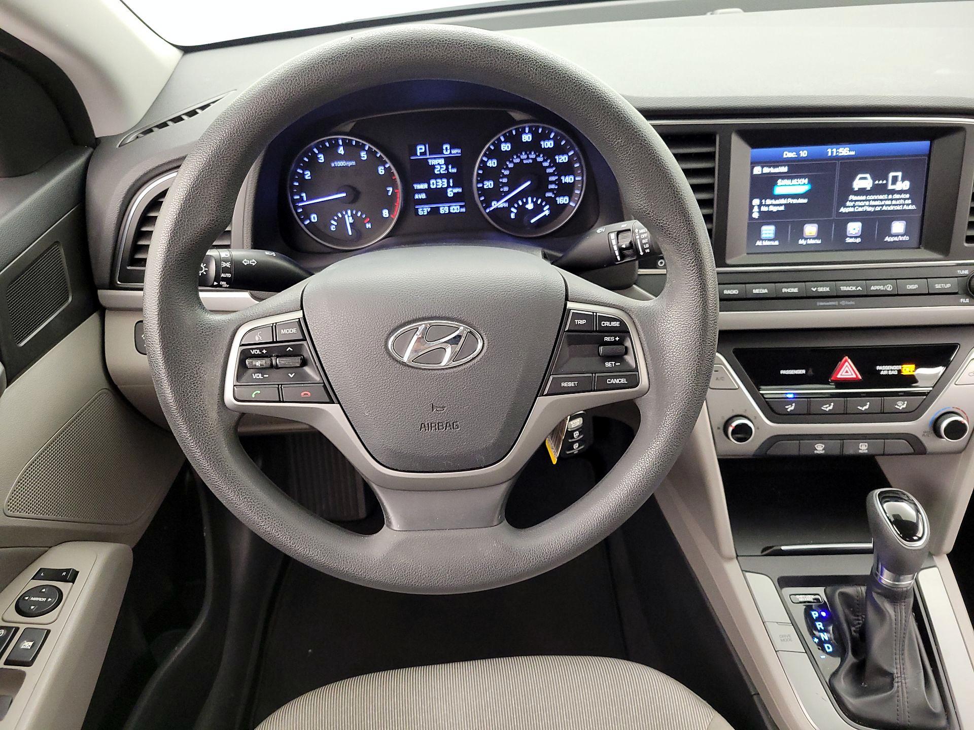 Thumbnail: 2017 Hyundai Elantra - 10