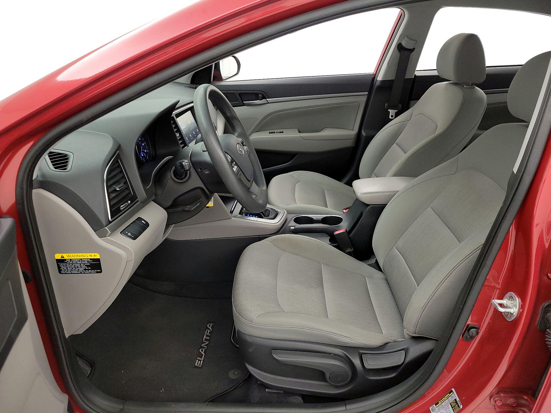 Thumbnail: 2017 Hyundai Elantra - 11