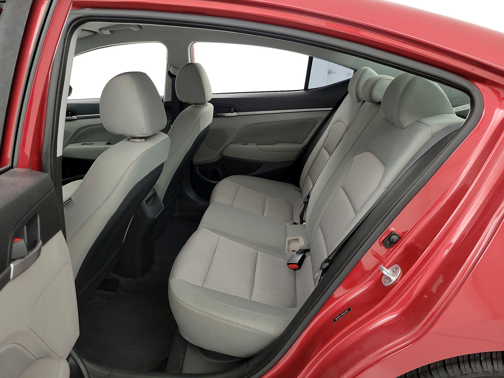 Thumbnail: 2017 Hyundai Elantra - 19