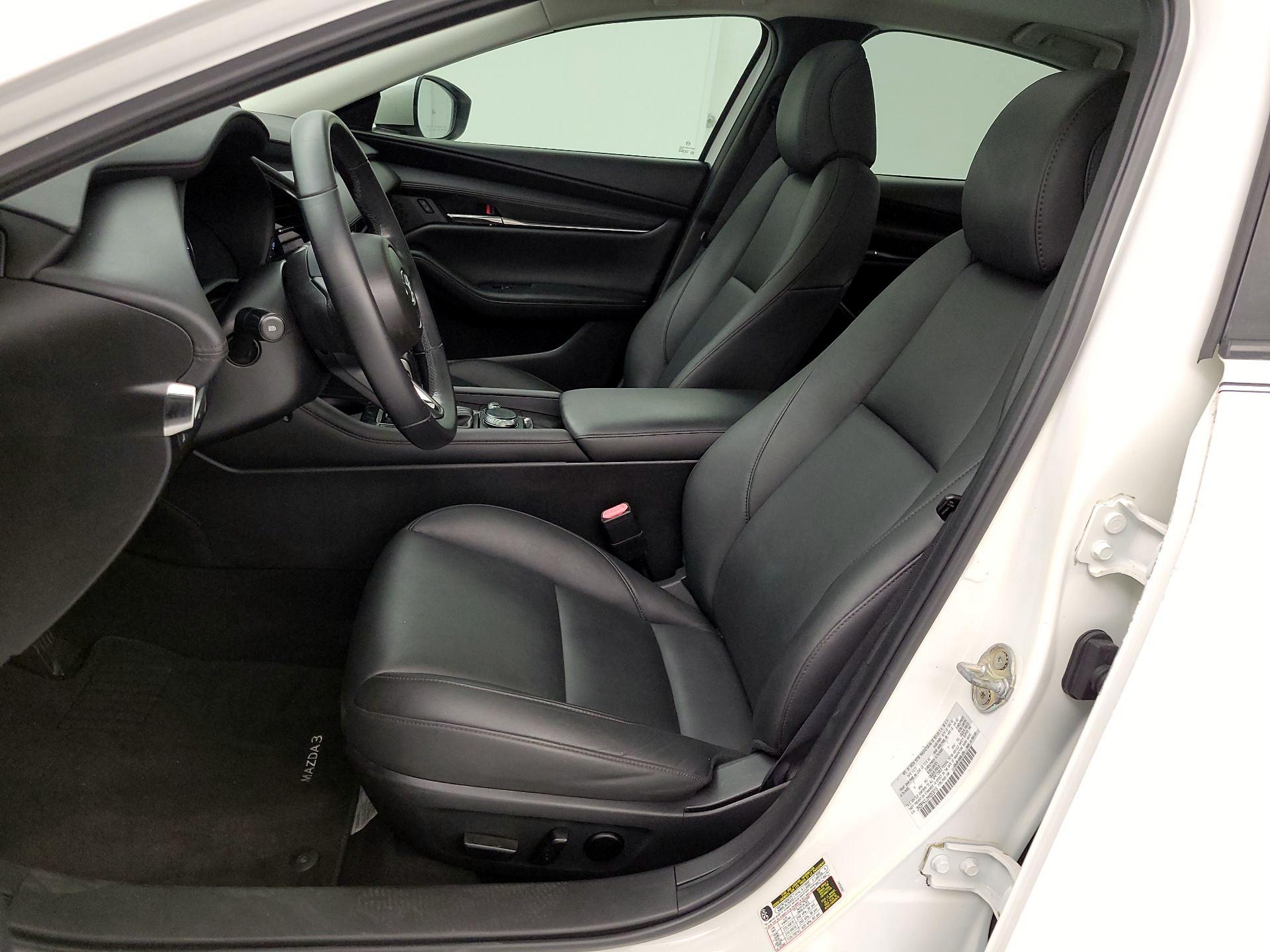 Thumbnail: 2021 Mazda Mazda3 - 11