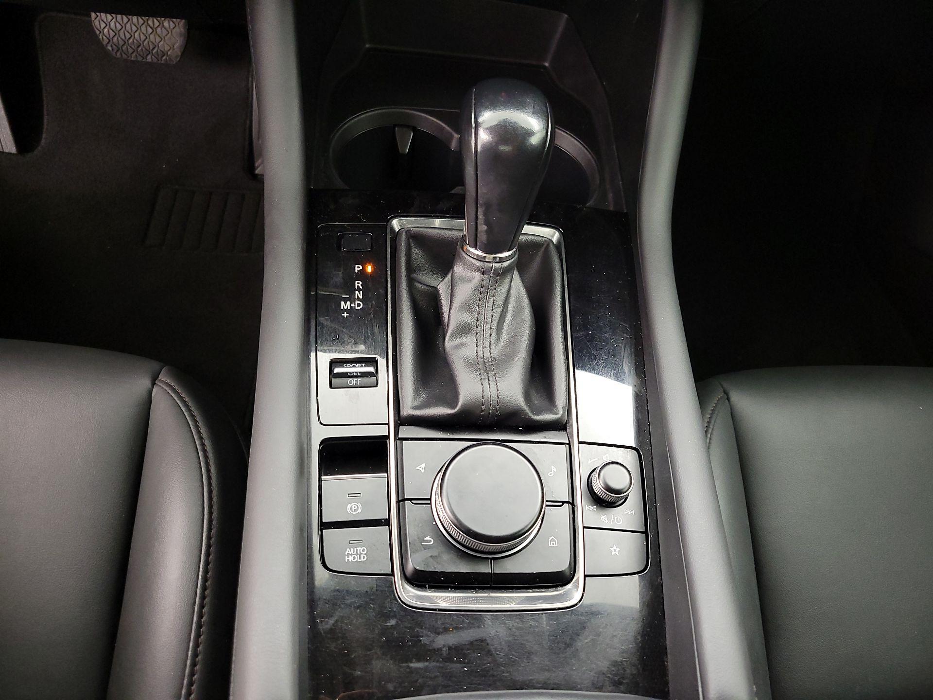 Thumbnail: 2021 Mazda Mazda3 - 17