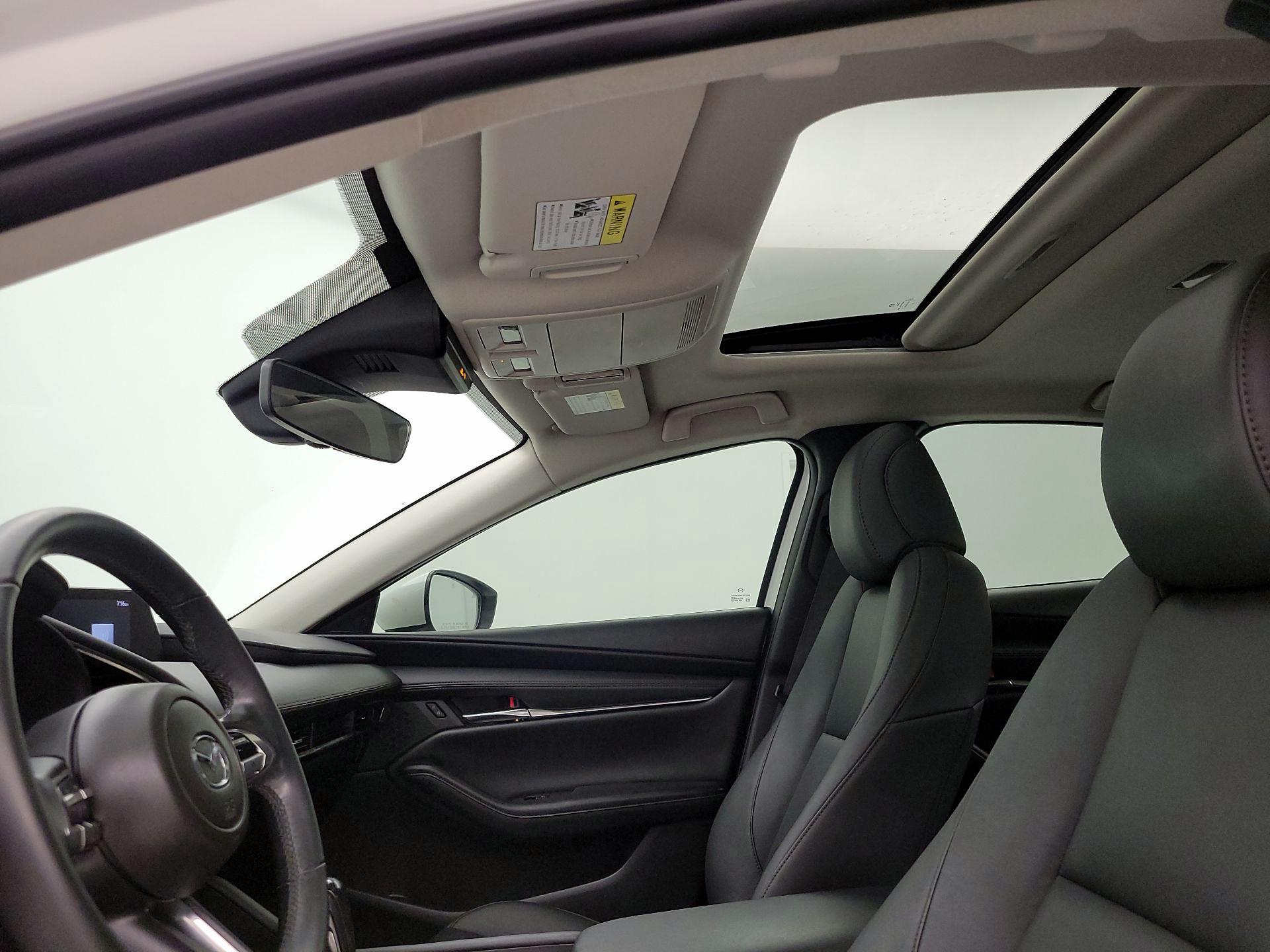 Thumbnail: 2021 Mazda Mazda3 - 19