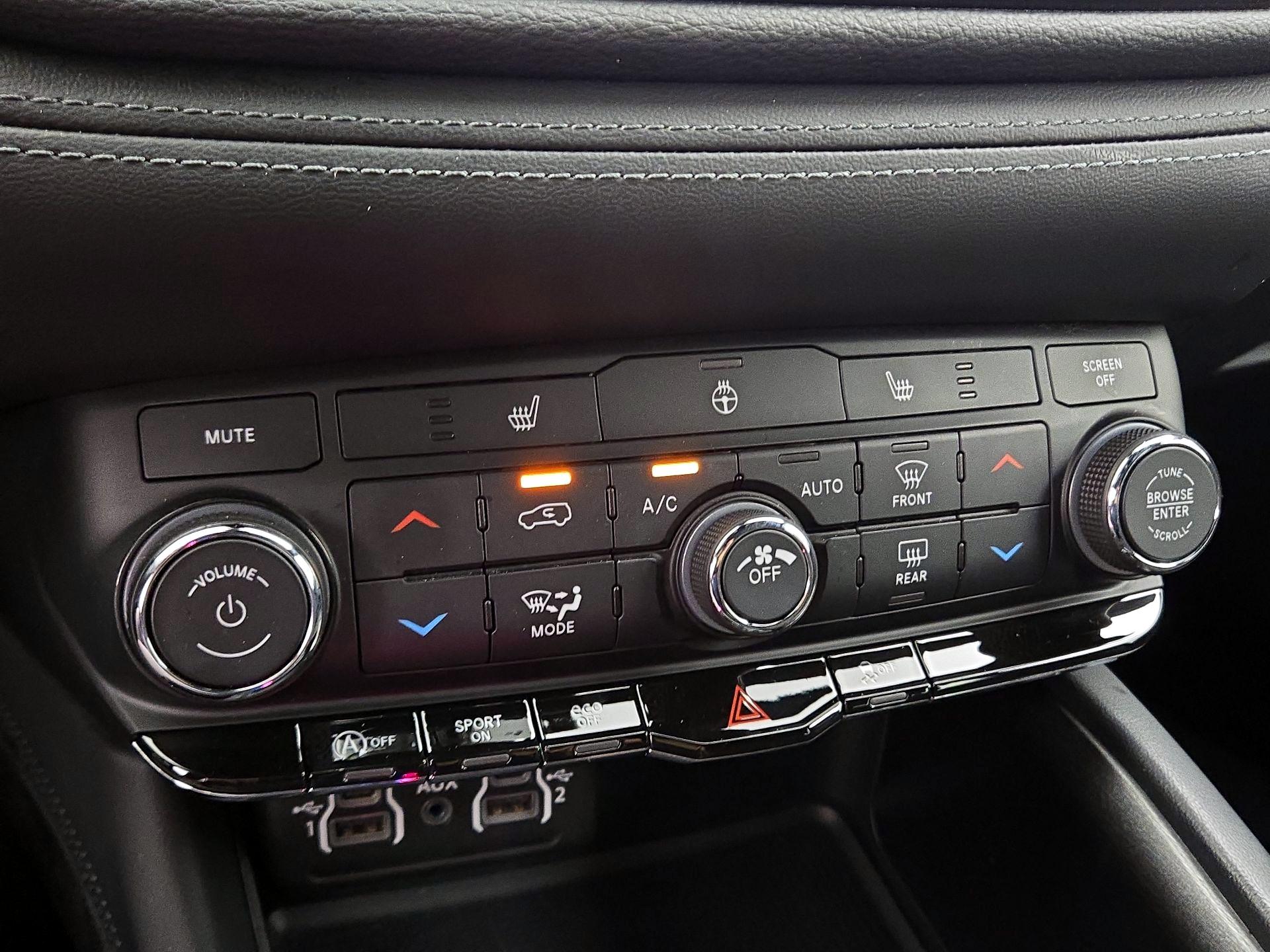 Thumbnail: 2024 Dodge Durango - 16