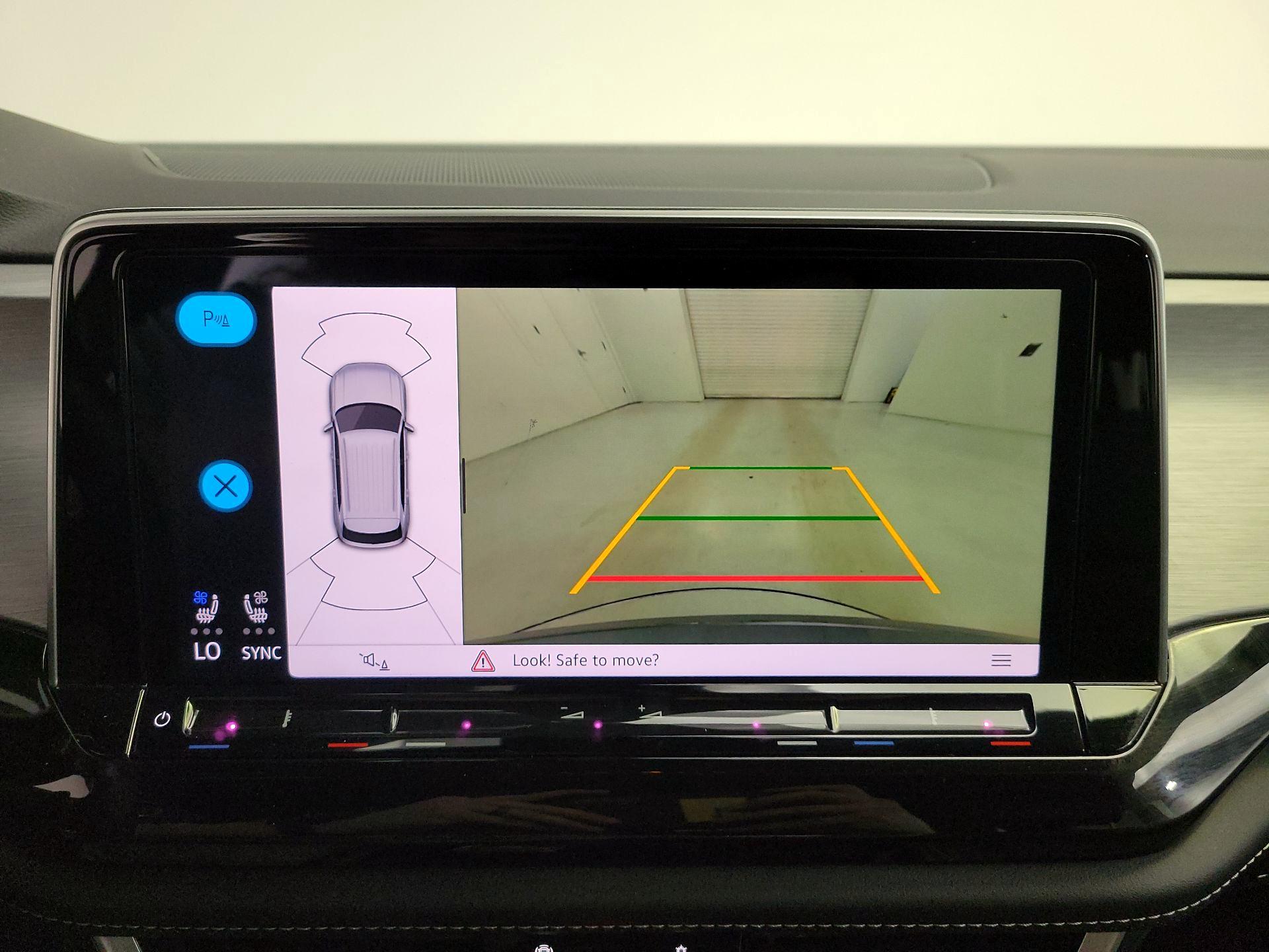 Thumbnail: 2025 Volkswagen Atlas - 14