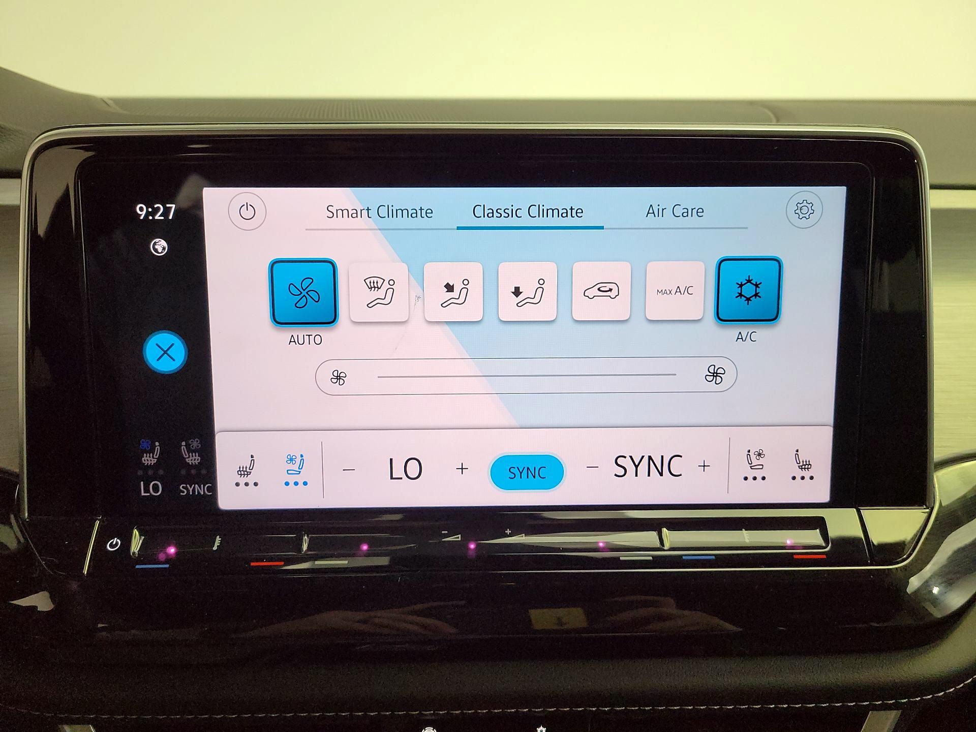 Thumbnail: 2025 Volkswagen Atlas - 16